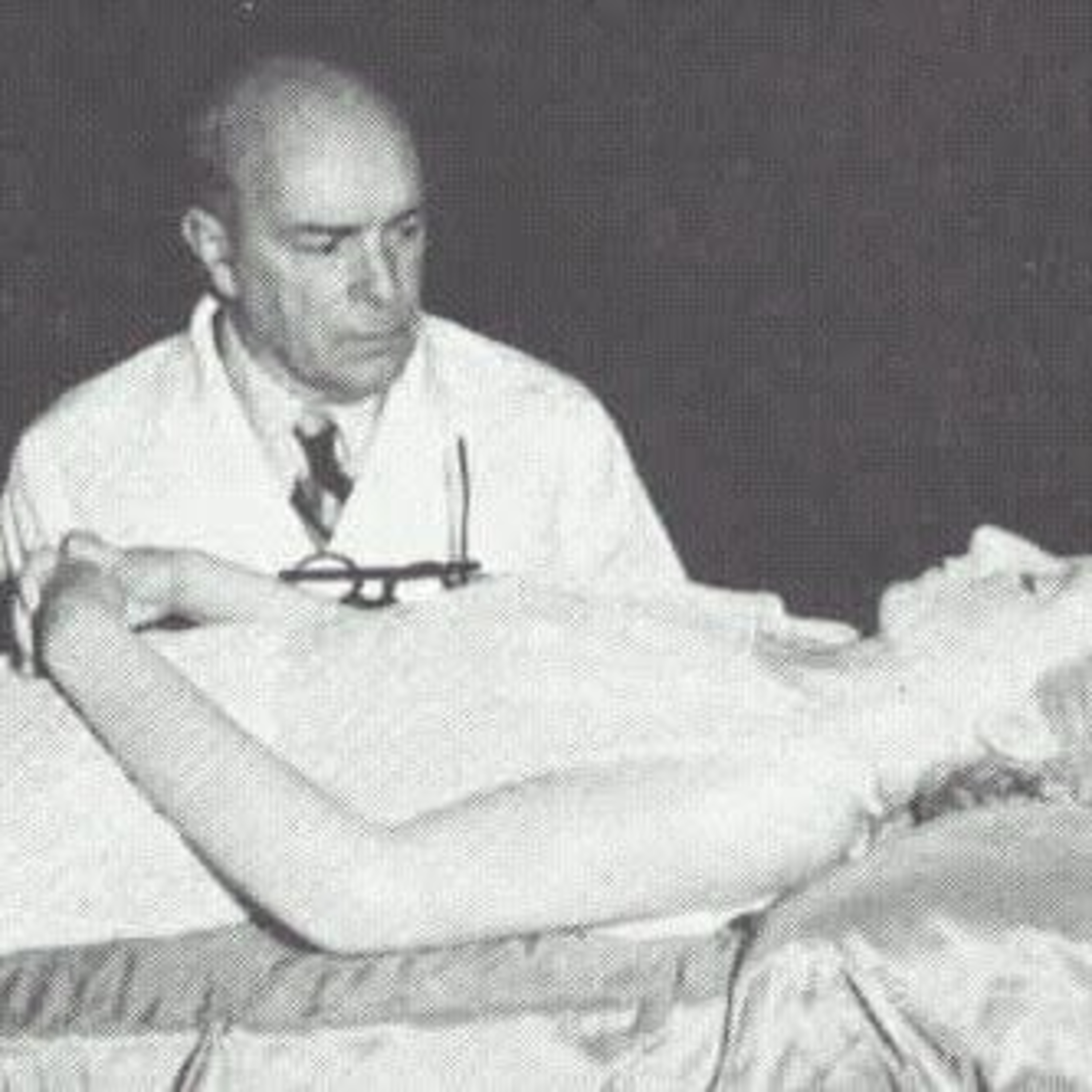 ⚰️El Cuerpo Errante de Eva Perón episode artwork