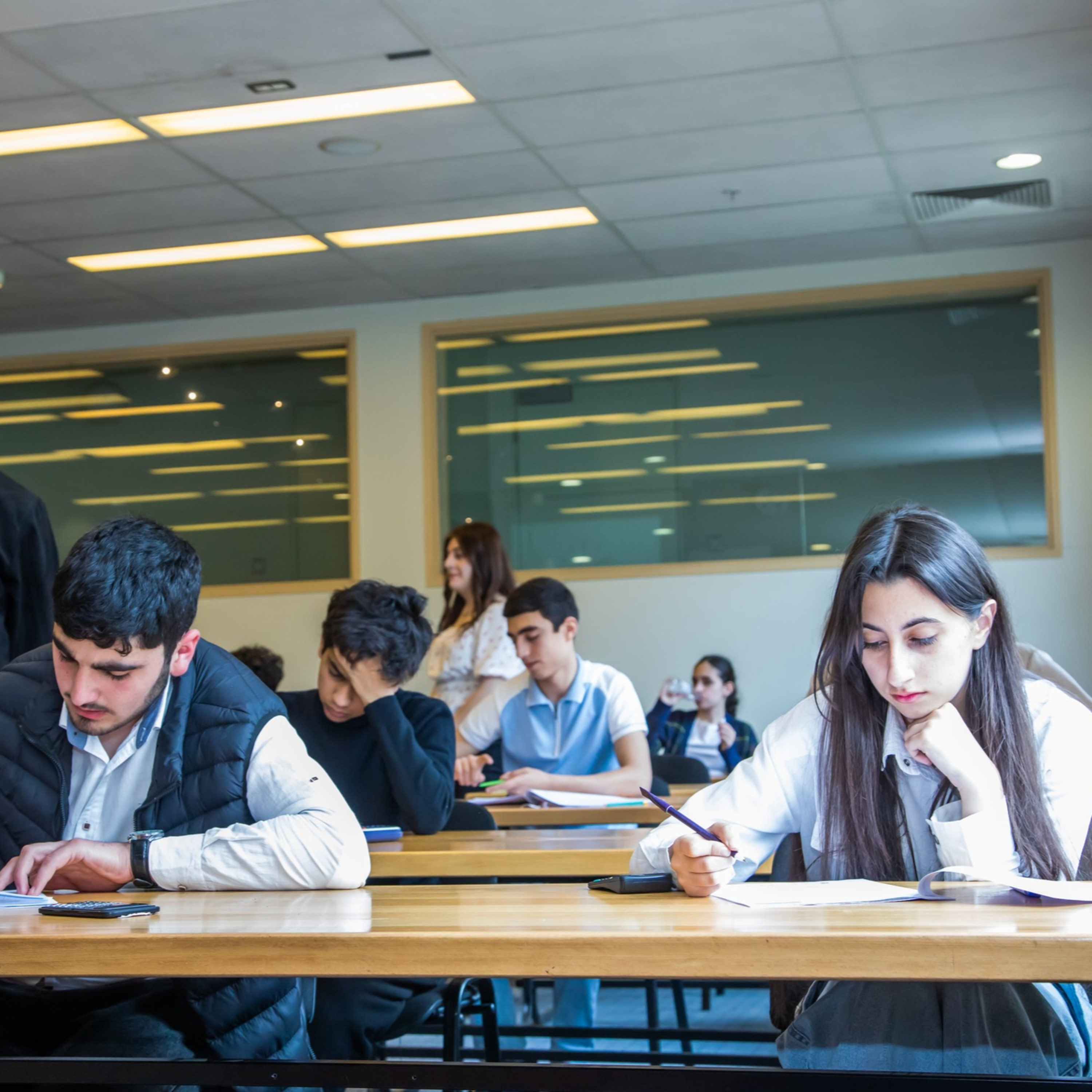 «Խոշոր պլան». Հայաստանը կմասնակցի միջազգային տնտեսագիտական օլիմպիադայի  episode artwork