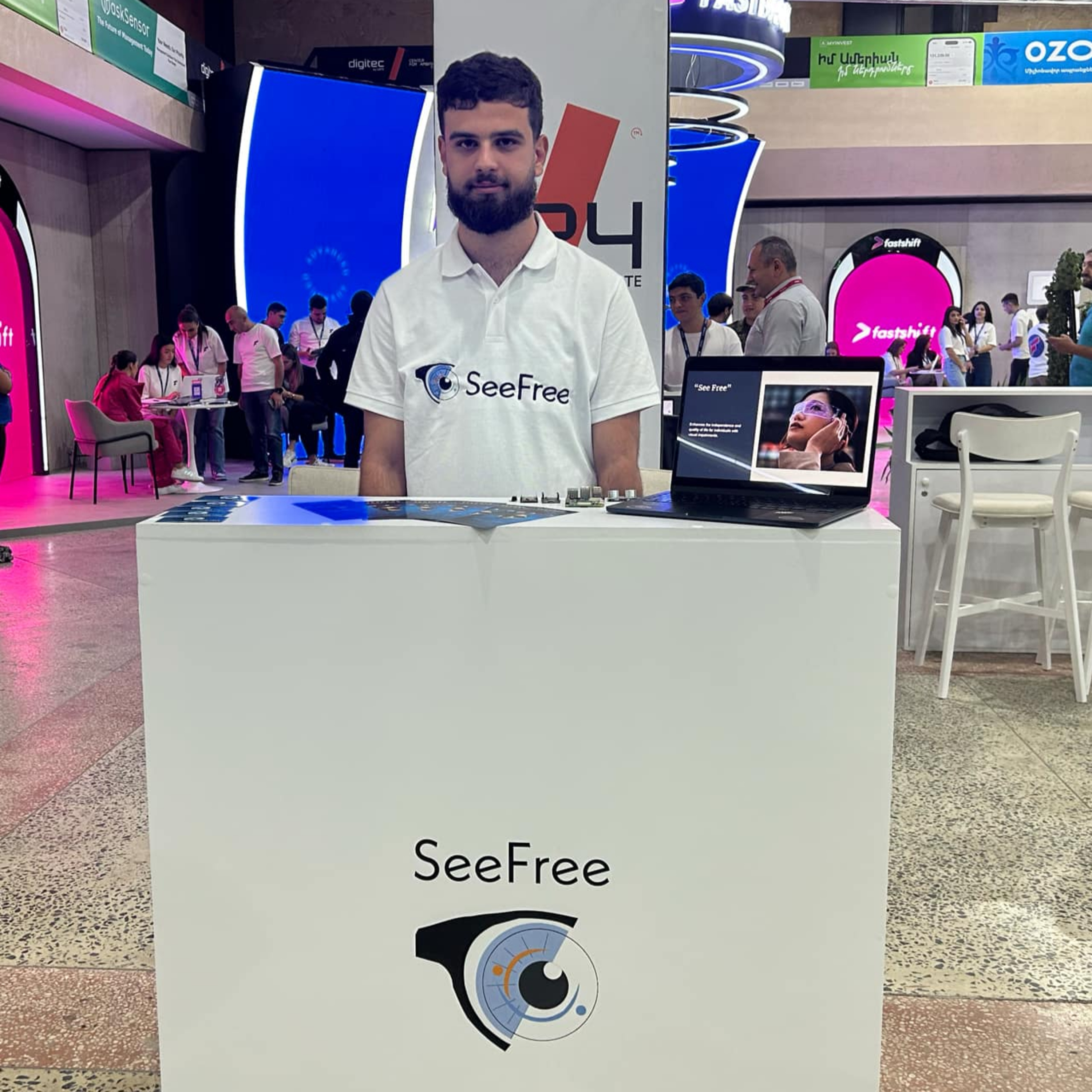 IT շաբաթ․ «See Free» ստարտափը կօգնի կույր և տեսողության խնդիրներ ունեցող մարդկանց episode artwork