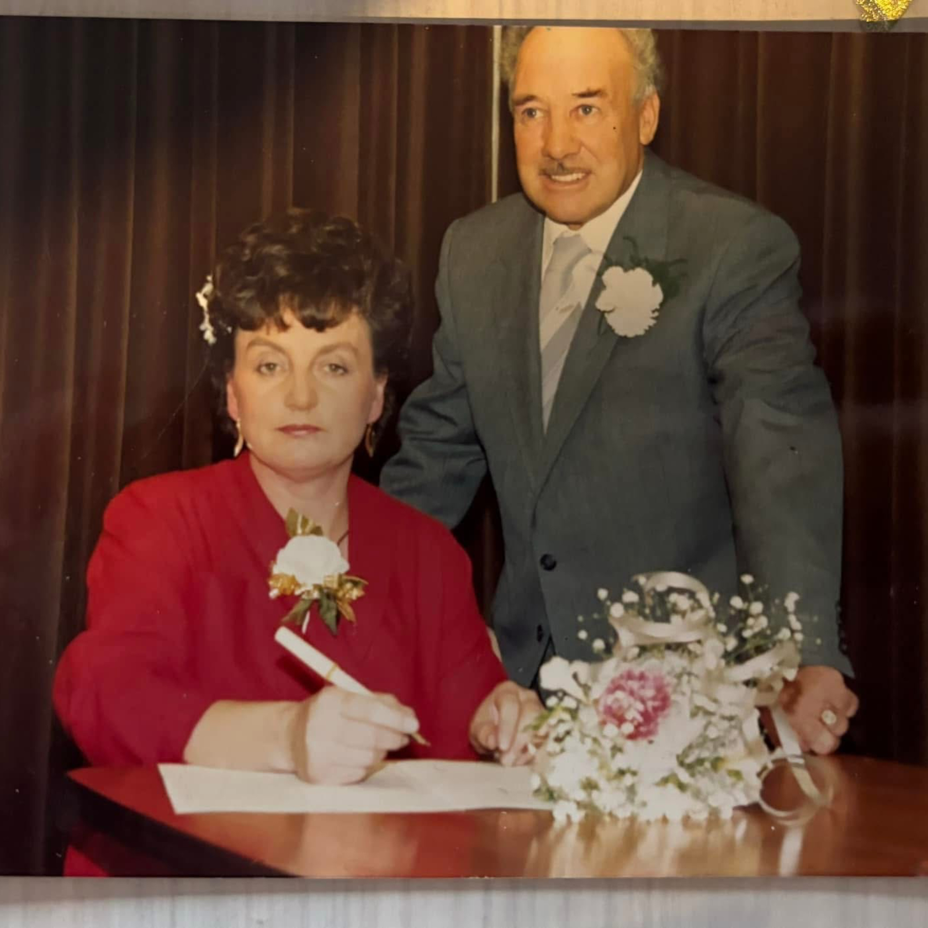 Things Are A Lot Simpler Now in Christ x Happy Wedding Anniversary to Mum and Dad! episode artwork