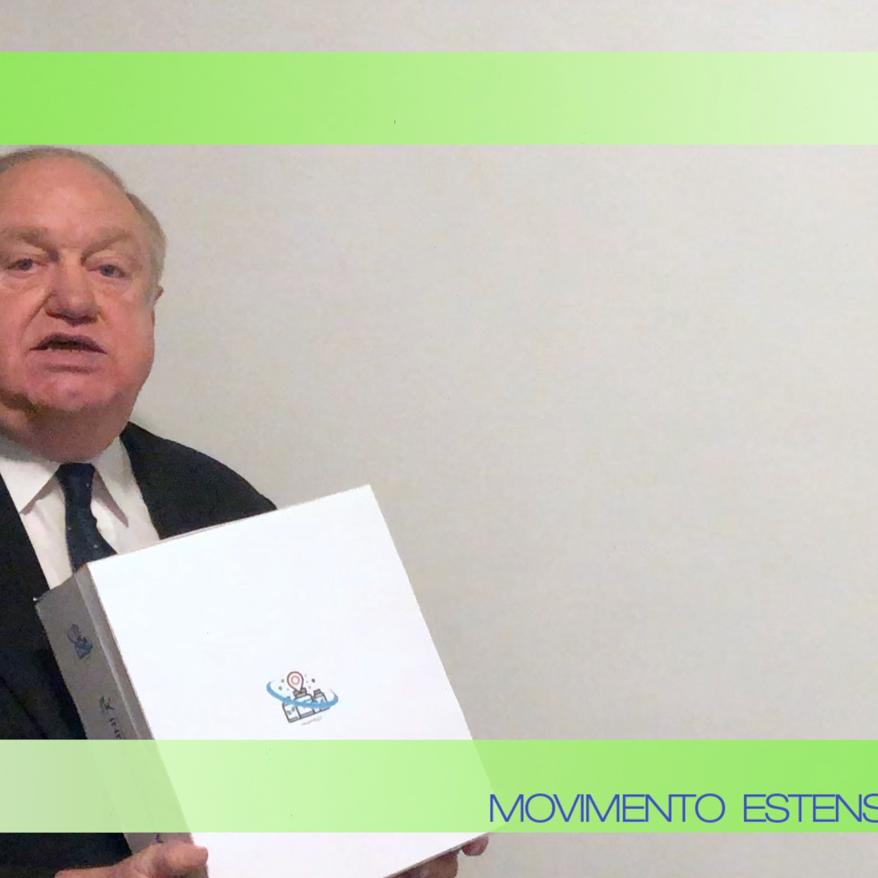 VIDEO-Manuale per i prossimi 100 anni di, nome e cognome, con il tuo nome e cognome in copertina: cosa bolle in pentola episode artwork