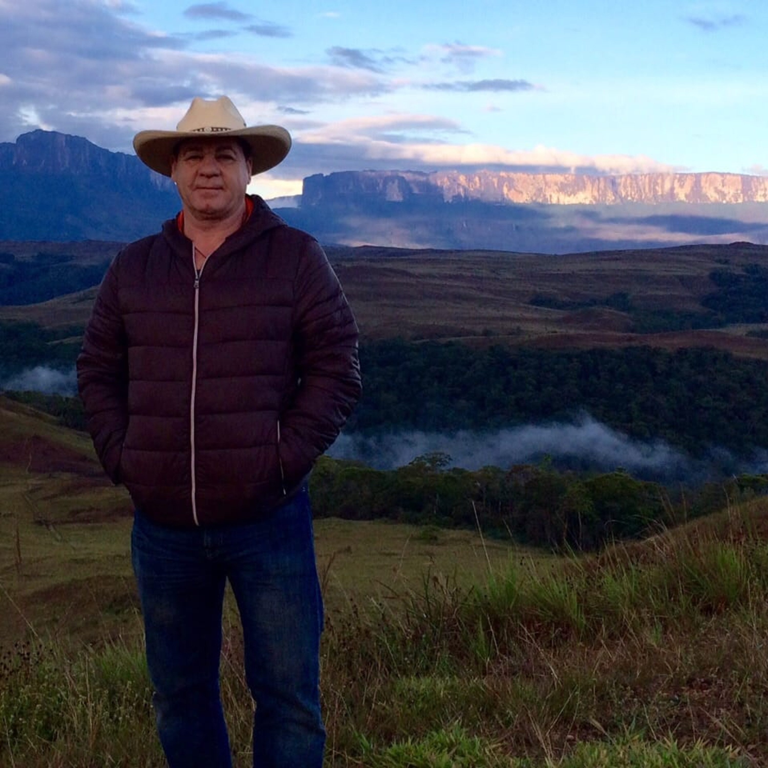 Reflexiones y Misterios, con Fernando