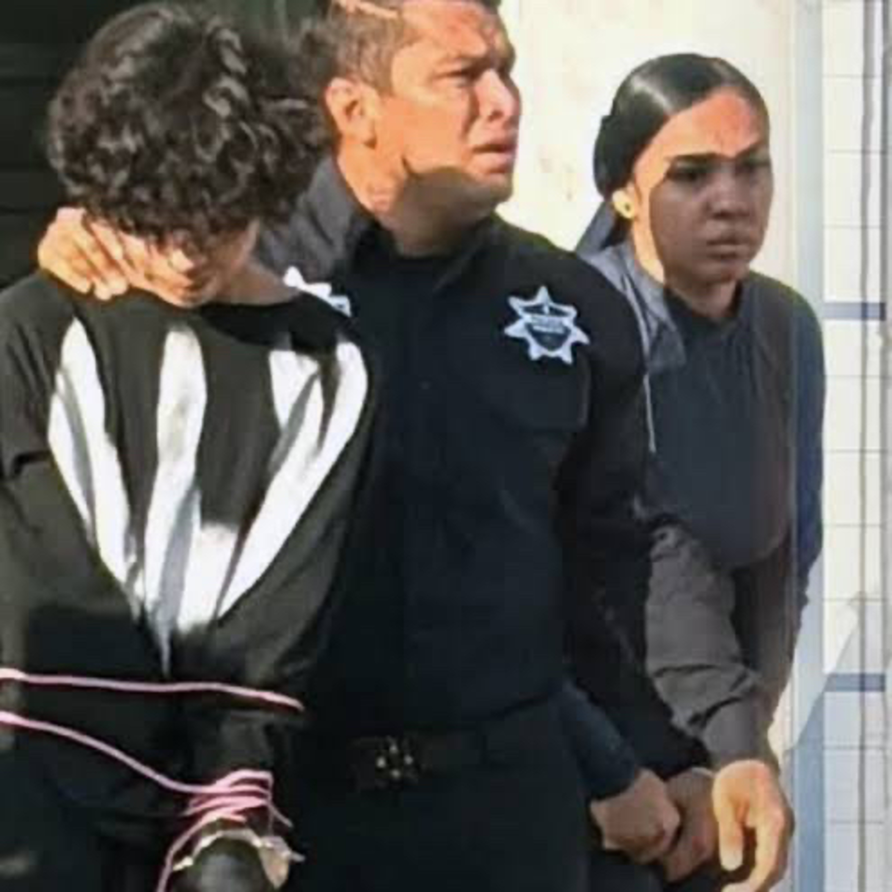 Tenemos una cultura de violencia  episode artwork