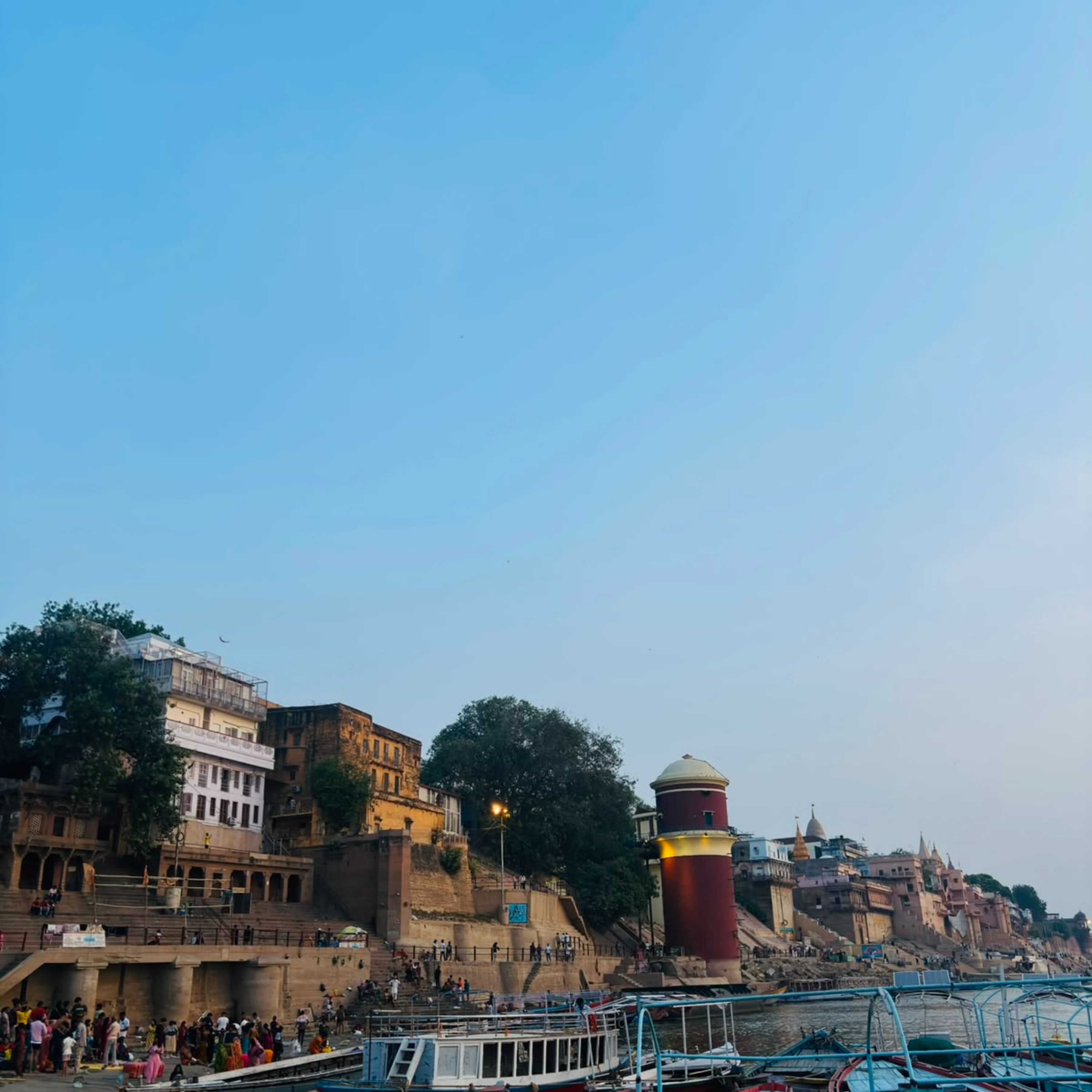 Varanasi Trip | My Kashi Travel Experience | Ganga Aarti, Kashi Vishwanath & Life Lessons | The Malayali Podcast episode artwork