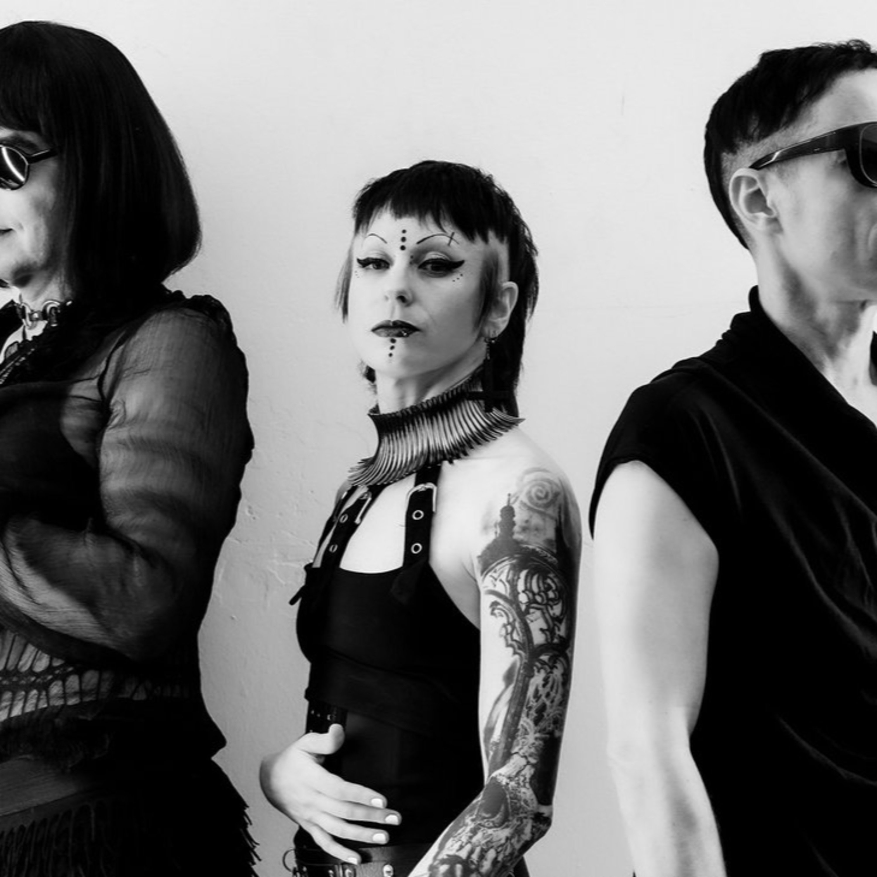 Shellshocked Radio Profile EP 28- Ceremony Shadows - Kraftwerk, Fad Gadget, Schwefelgelb & Sigur Ros
