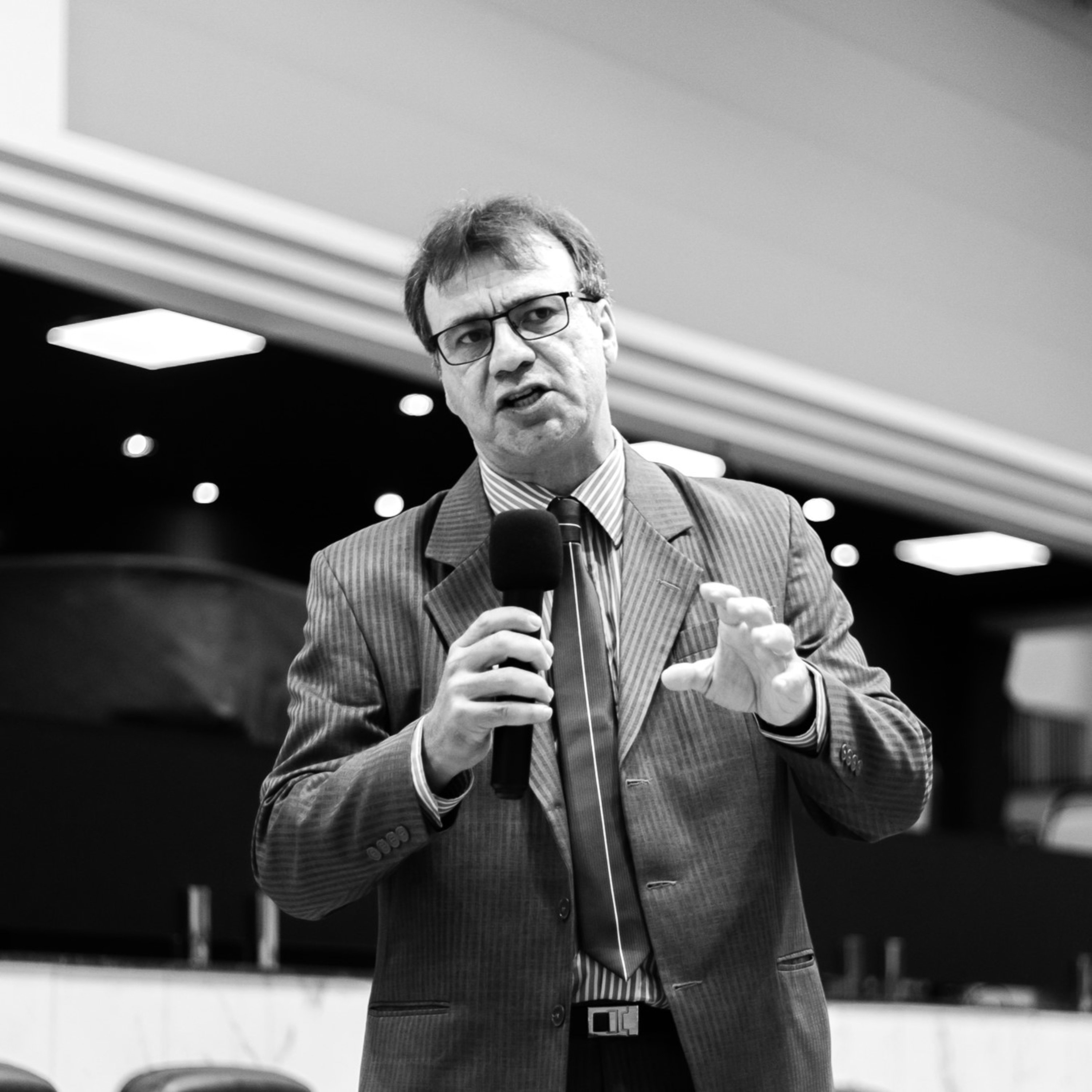 Cleverson Barros episode artwork