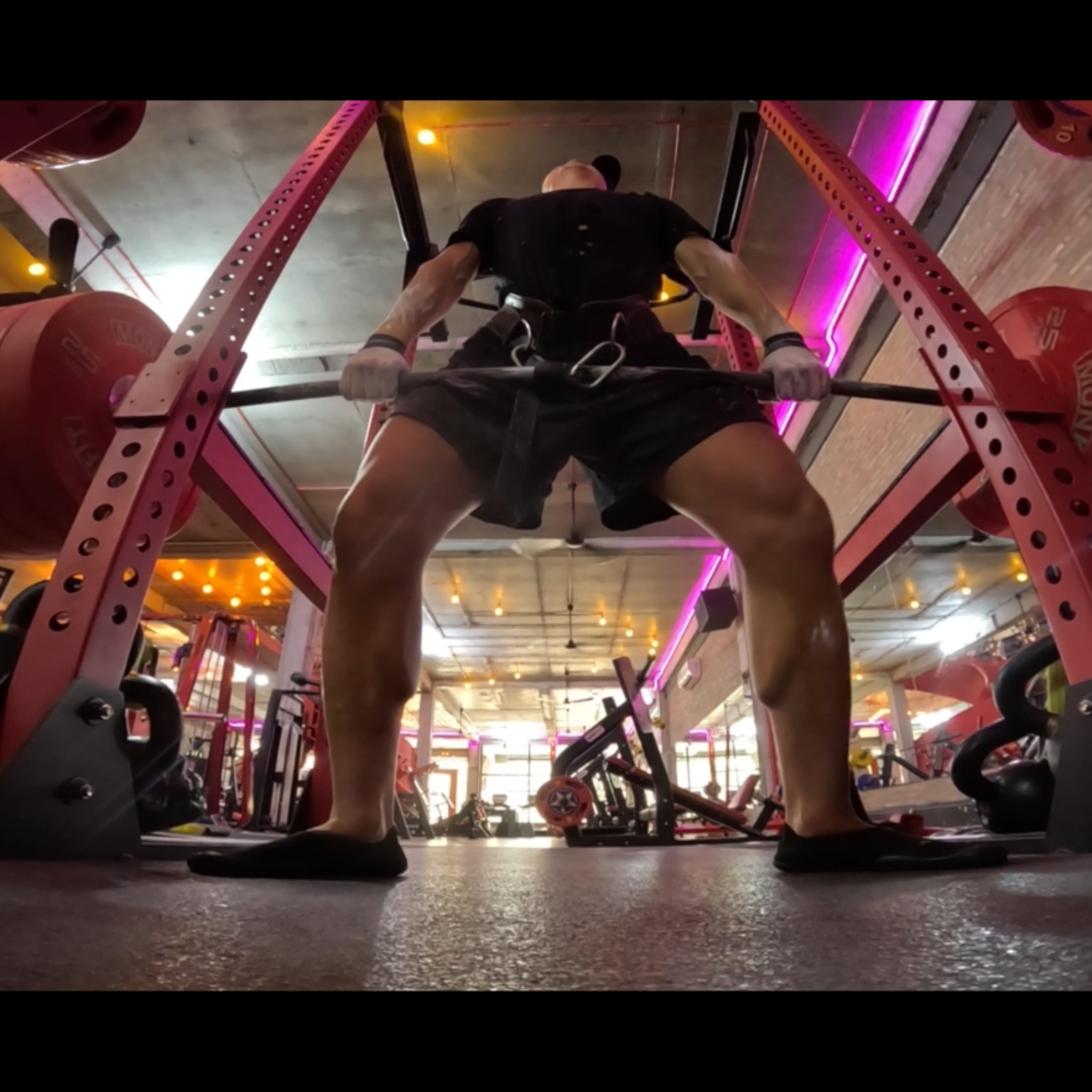 ERIC KIM SETS NEW WORLD RECORD WITH 6.6× BODYWEIGHT RACK PULL 1,087 lb (493 kg) Rack Pull at 165 lb (75 kg) episode artwork