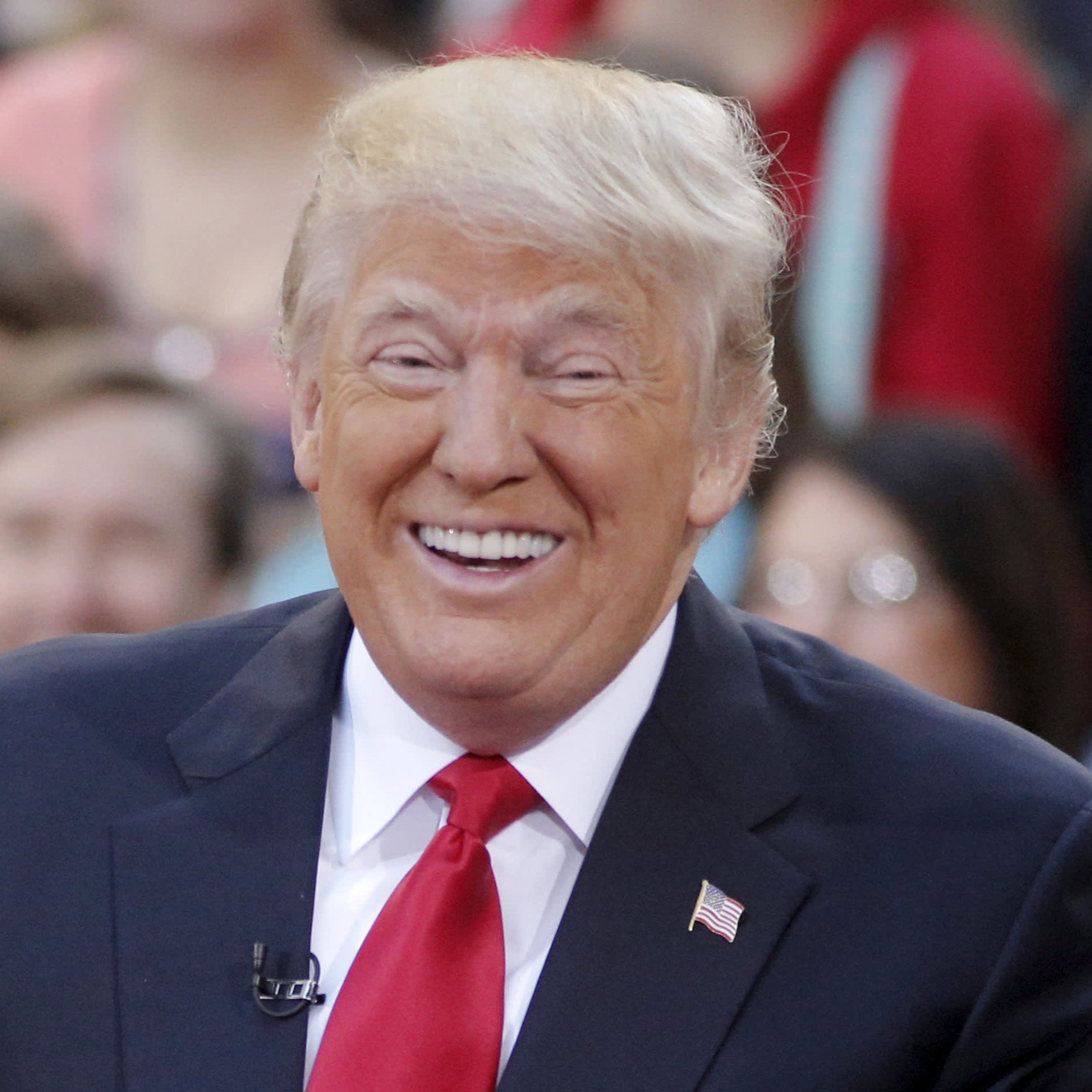 Corte Suprema de EEUU falla a favor de Trump  episode artwork
