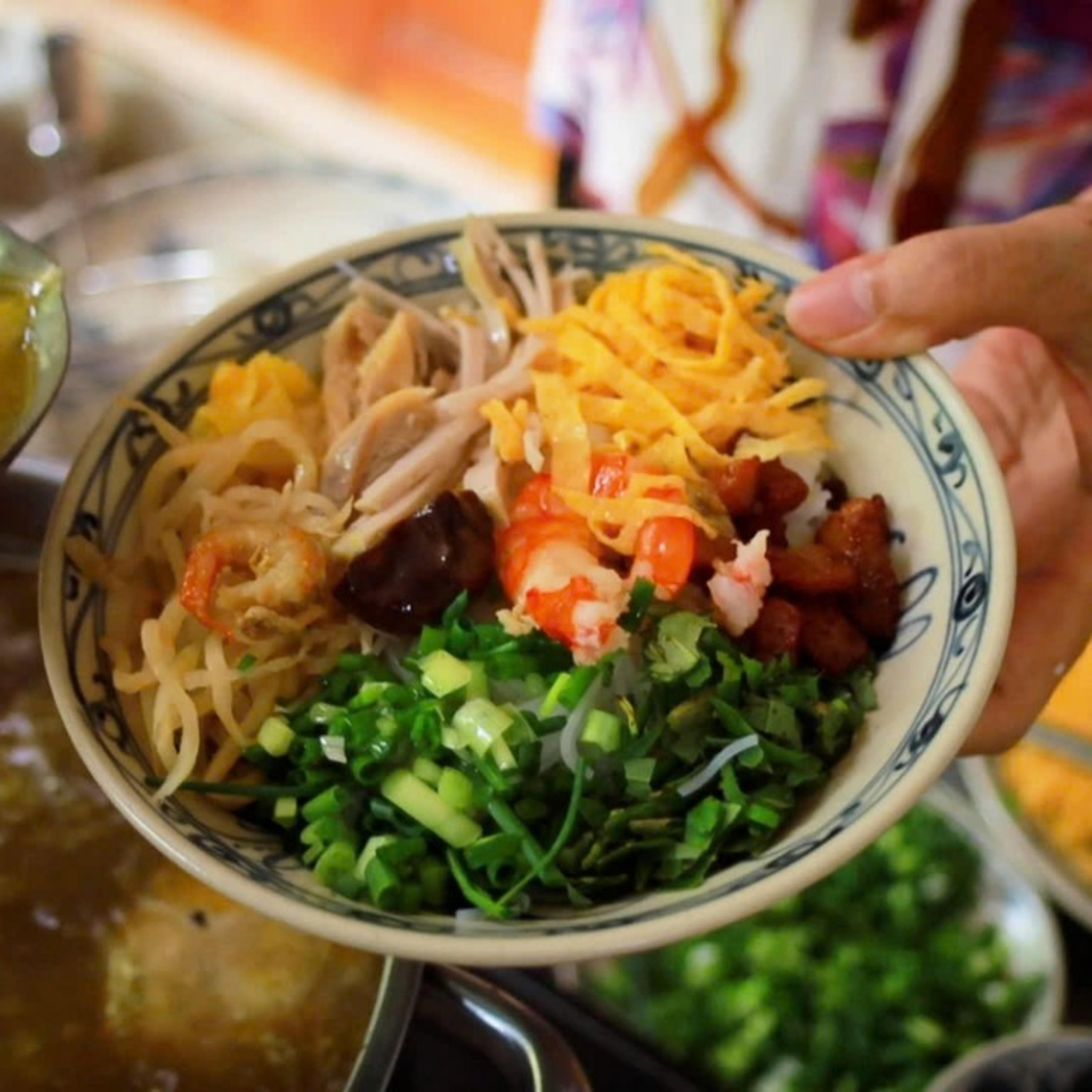 Bộ hành qua phố: Lang thang tìm bún thang Hà Nội episode artwork