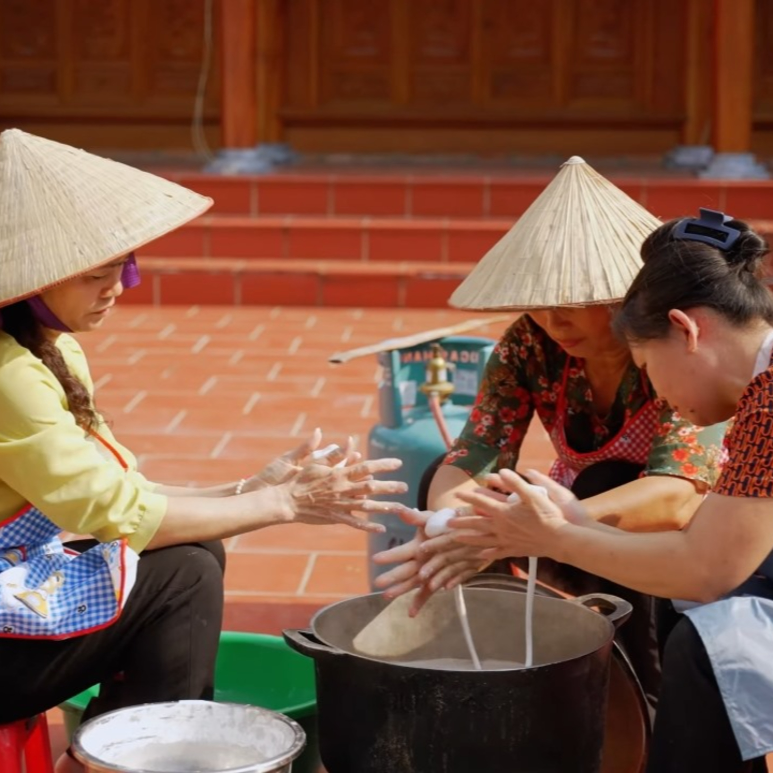 Hà Nội sống và yêu: Đặc sản cháo se Hạ Mỗ episode artwork