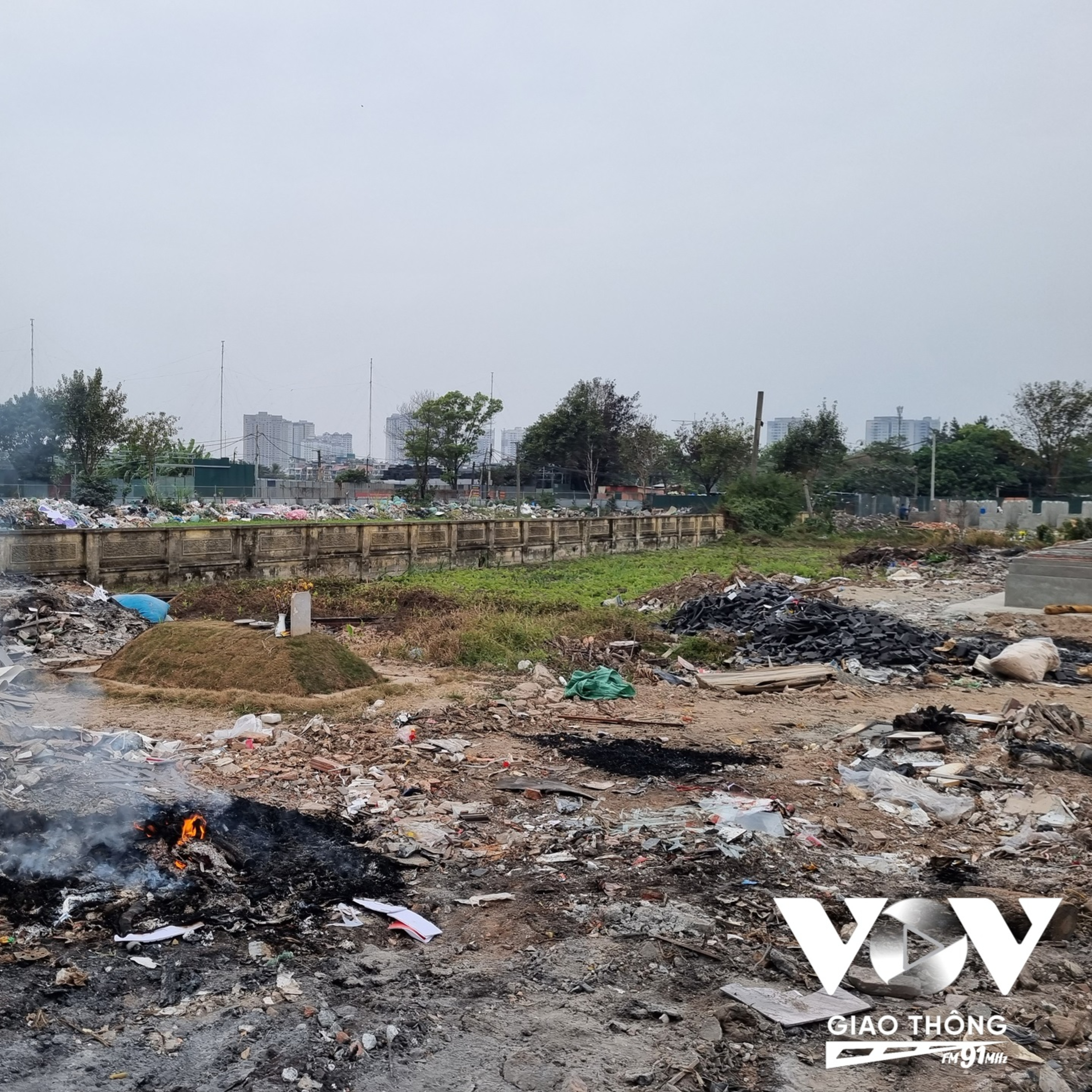 Tân Triều, Thanh Trì: Rác vẫn đốt giữa “mùa” ô nhiễm không khí episode artwork
