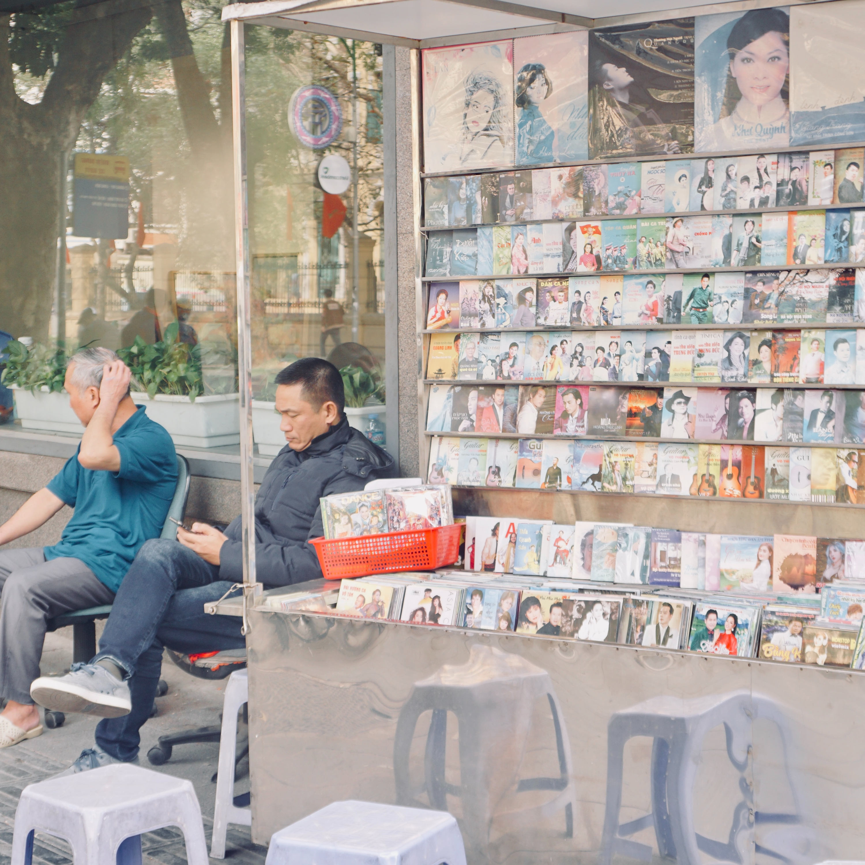 Bộ hành qua phố: Băng, đĩa tuổi thơ episode artwork