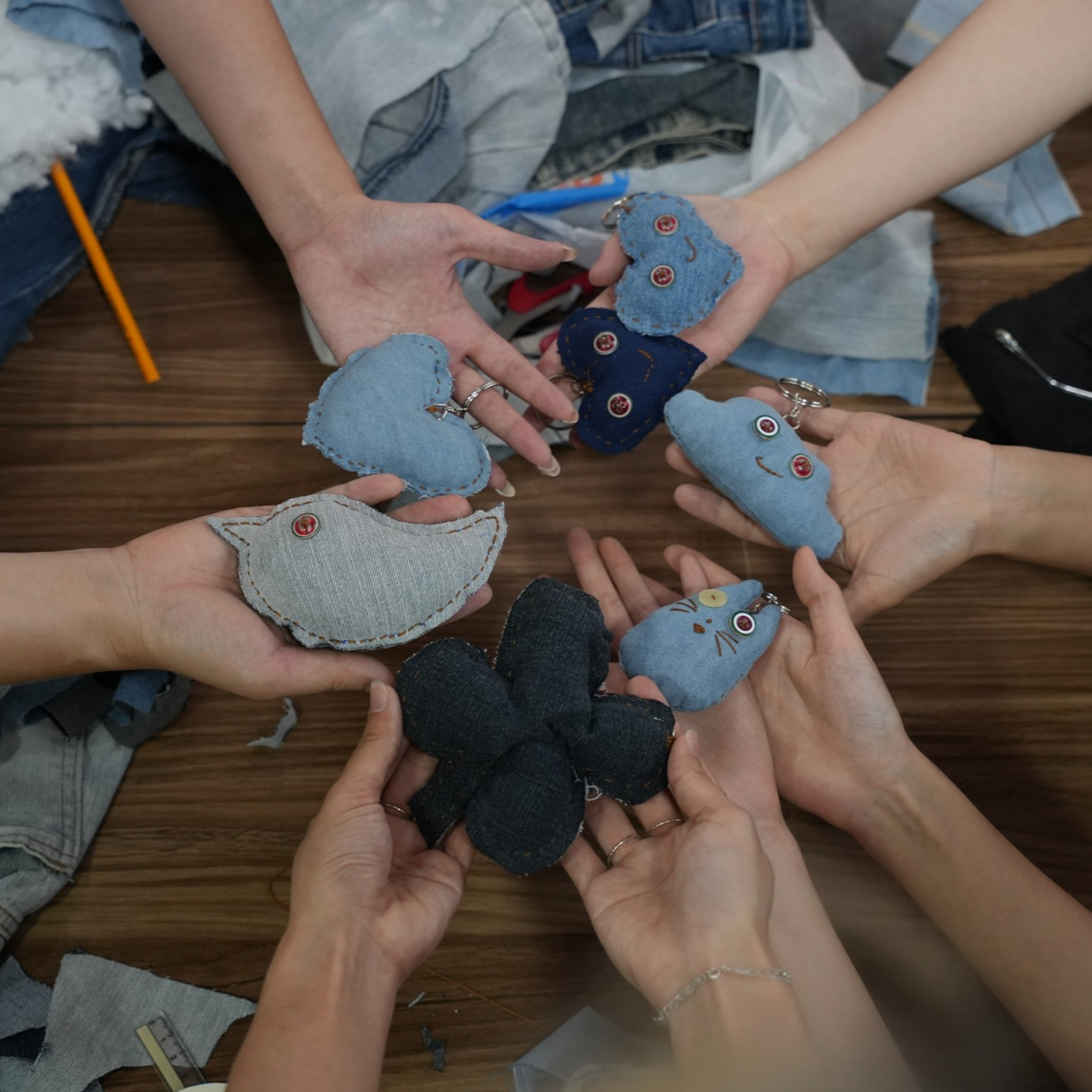 Workshop kết hợp nghệ thuật với tái chế episode artwork