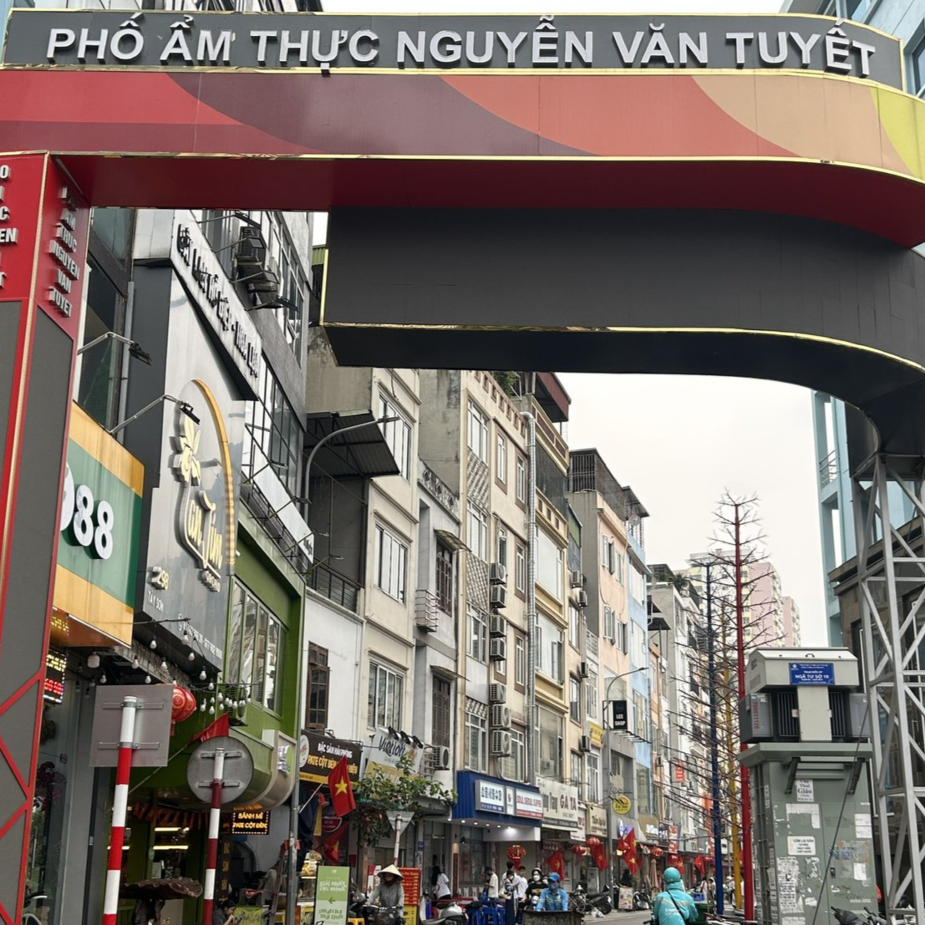 Hà Nội - Những hành trình cảm xúc: Trải nghiệm phố ẩm thực Nguyễn Văn Tuyết episode artwork