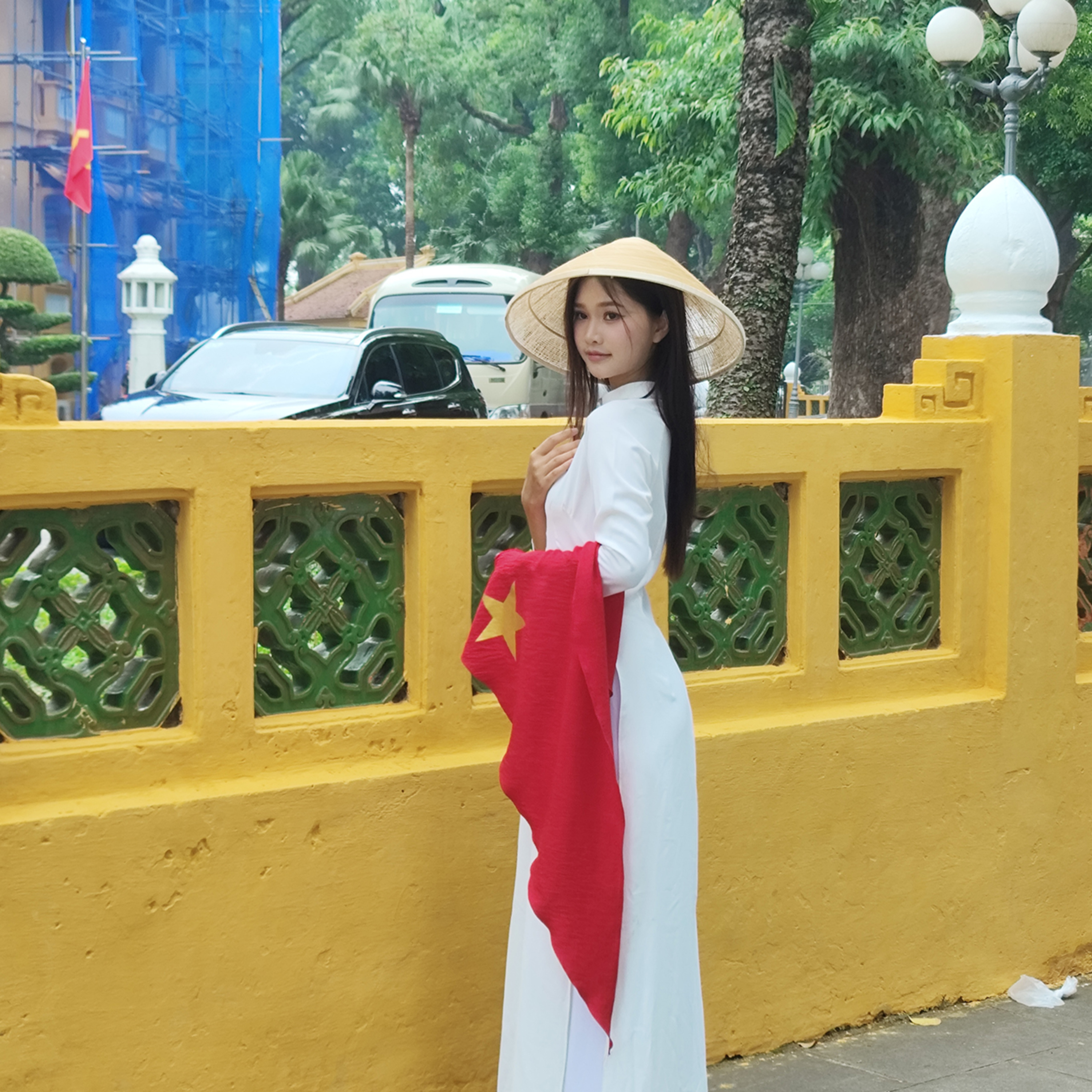 Bộ hành qua phố: Tà áo dài qua phố episode artwork