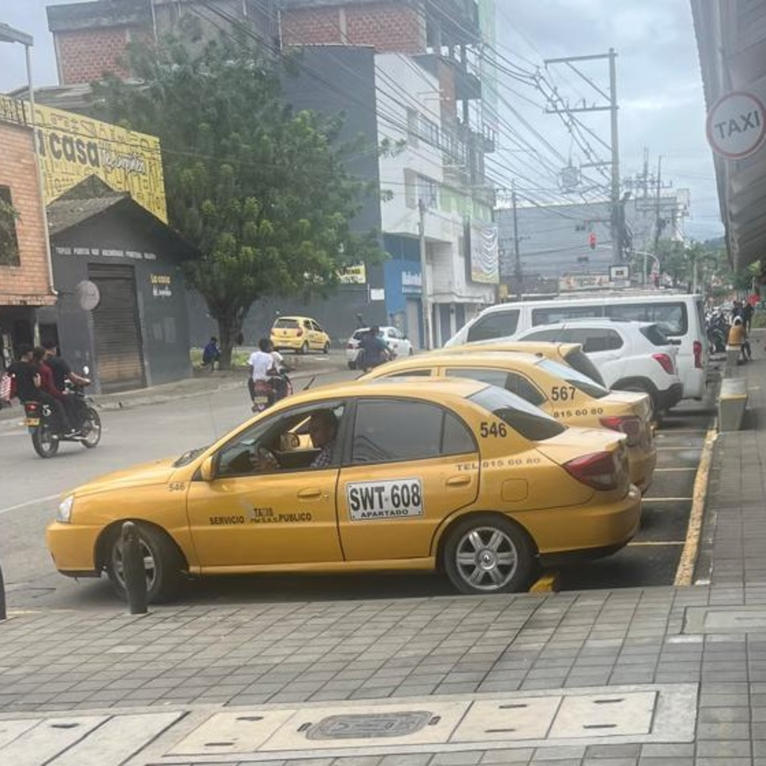 EP 226 Estudio: servicio de taxis en Apartadó episode artwork