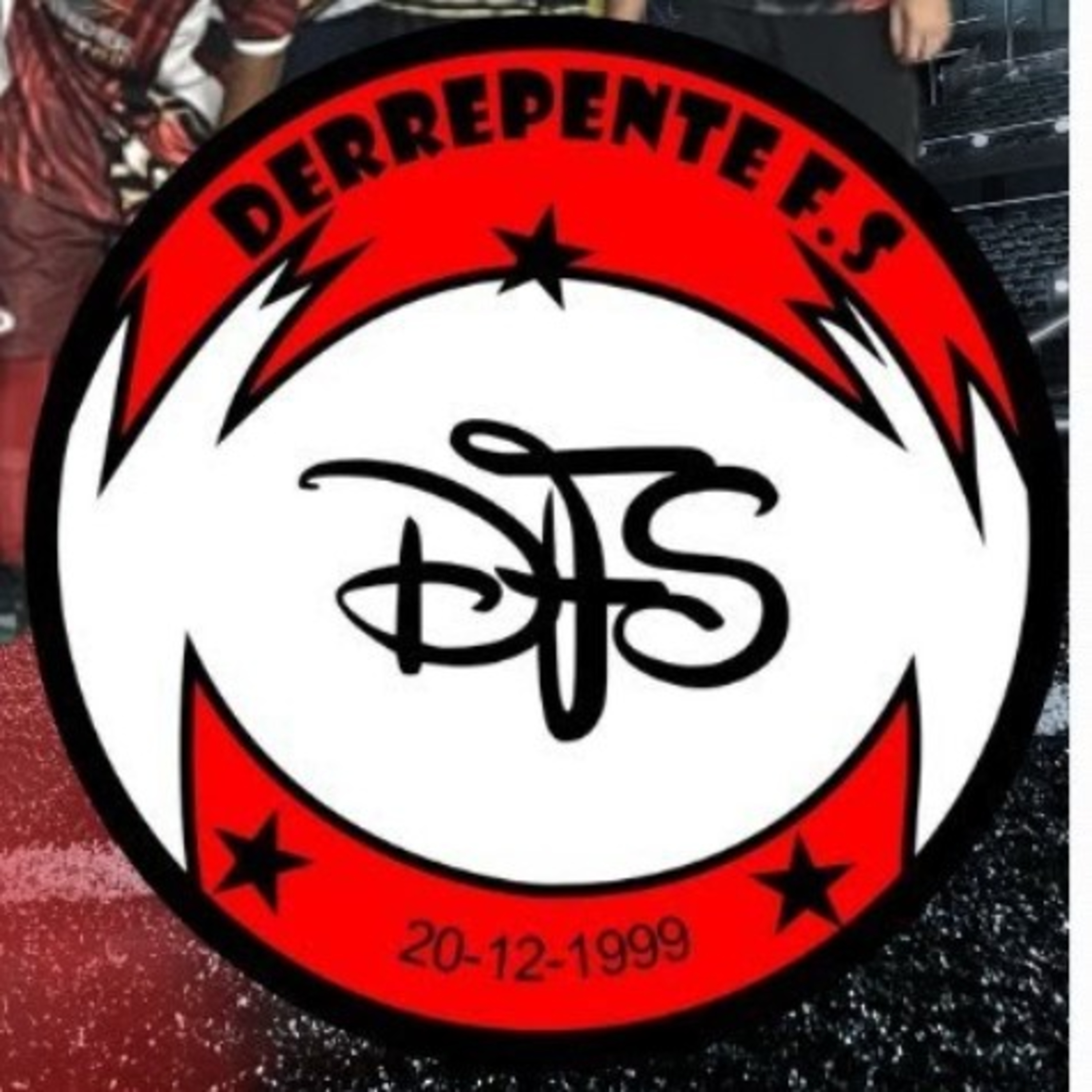 Resenha Fora da Curva