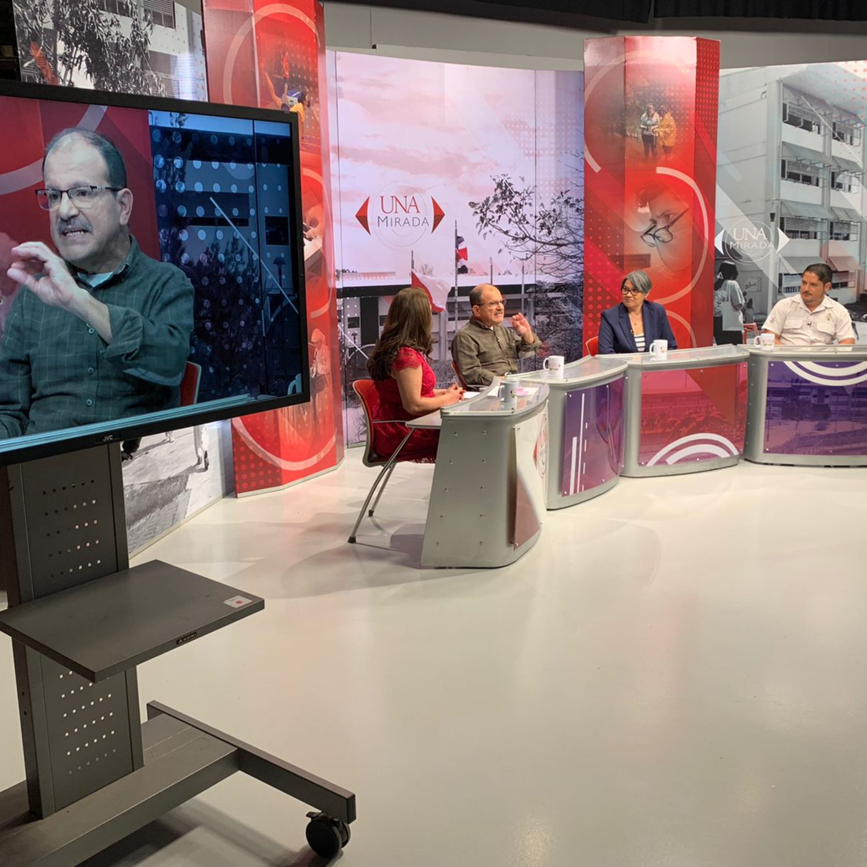 Portada de UNA Comunica