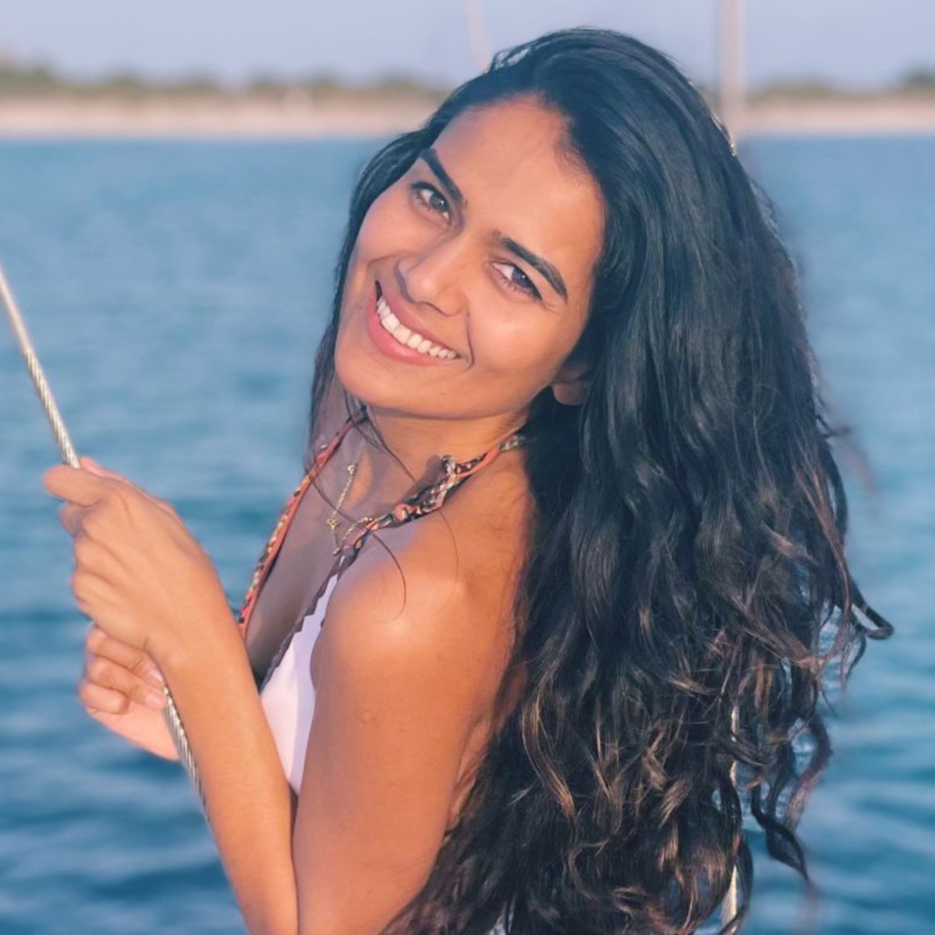 Dry Fasting Hacks w/ Divya Nambiar episode artwork