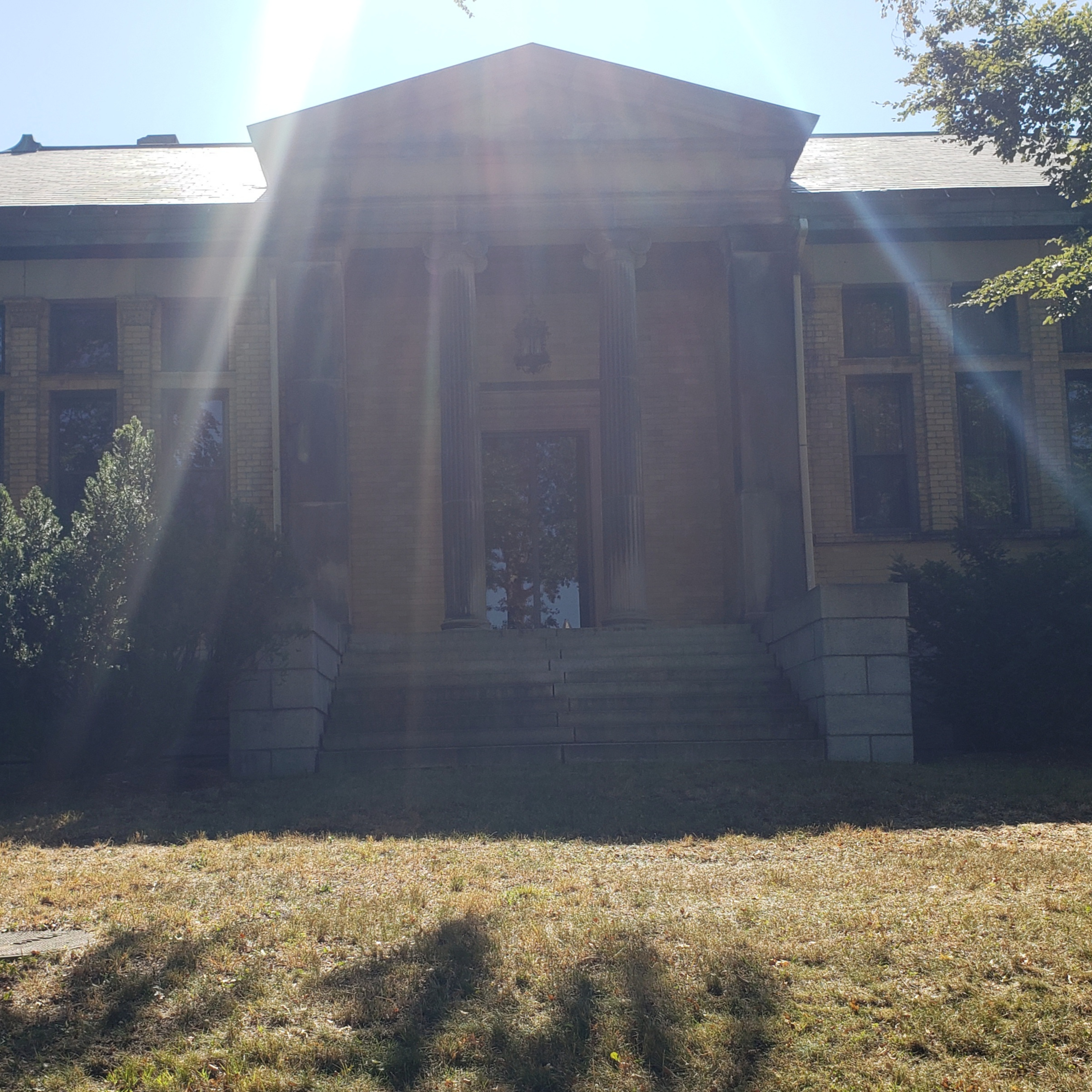 Defunct Colleges: Andover Theological E104 episode artwork