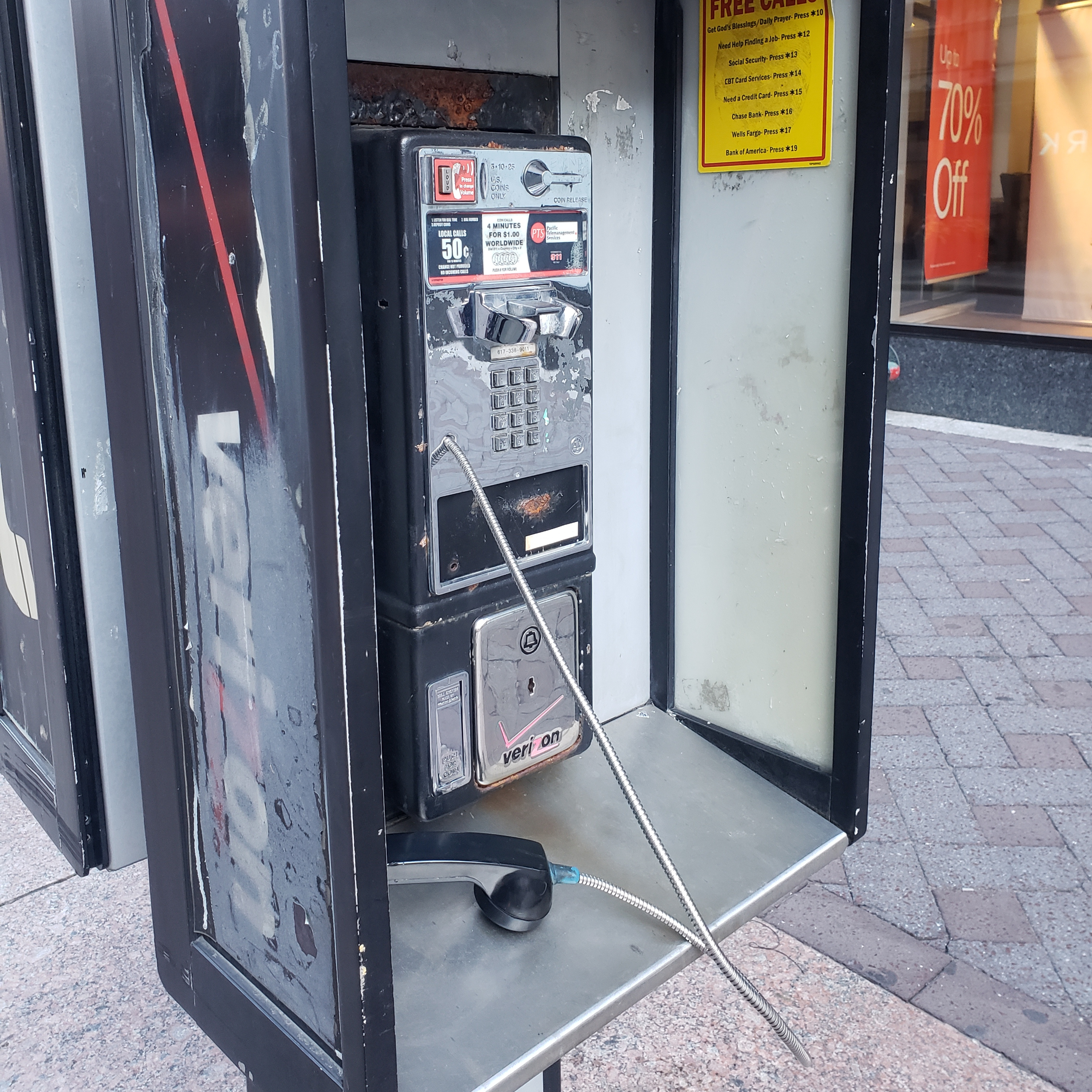 Lost Payphone E119 episode artwork
