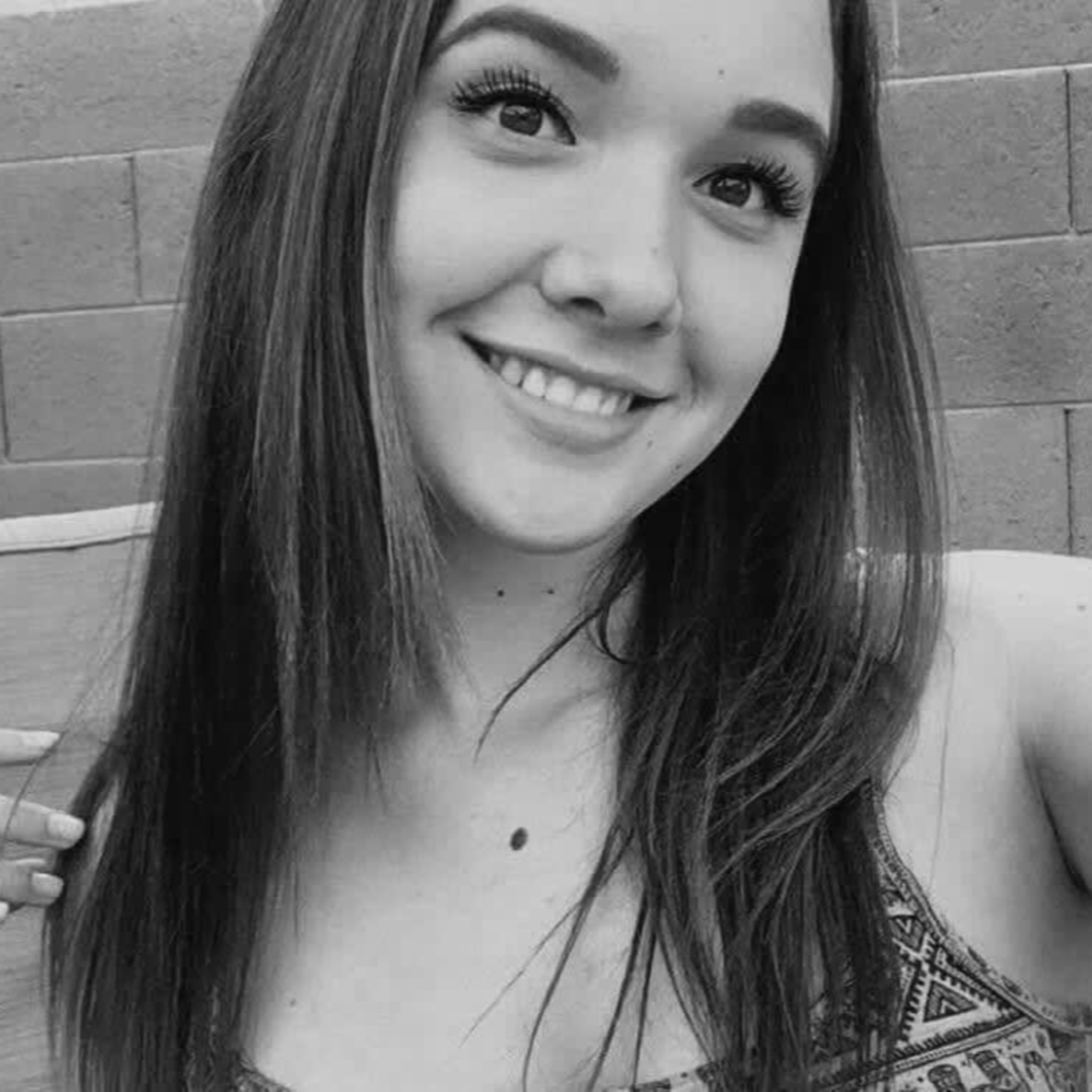 Im brennenden Auto zurückgelassen… | Der Fall Mercedes Vega