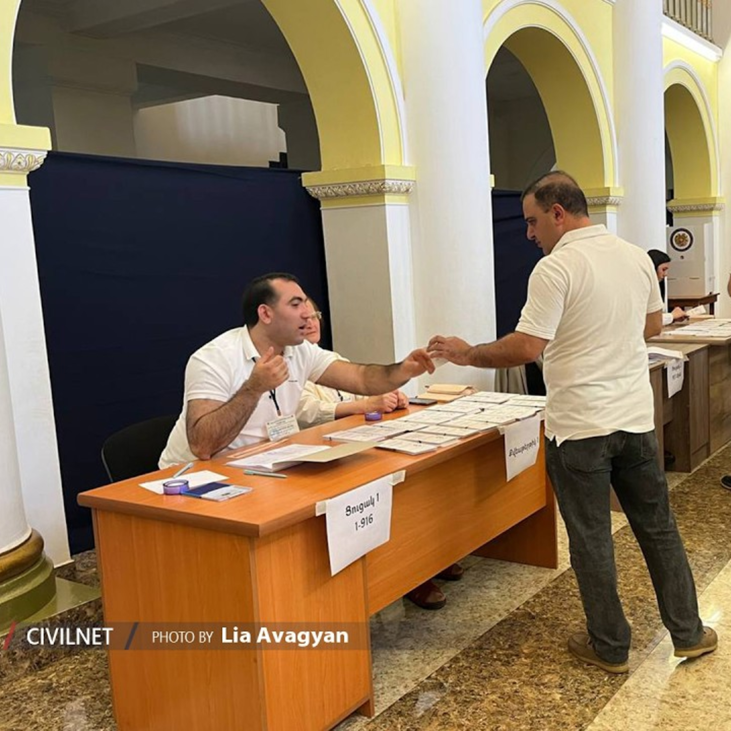 No rerun decision draws criticism from election monitors in Armenia