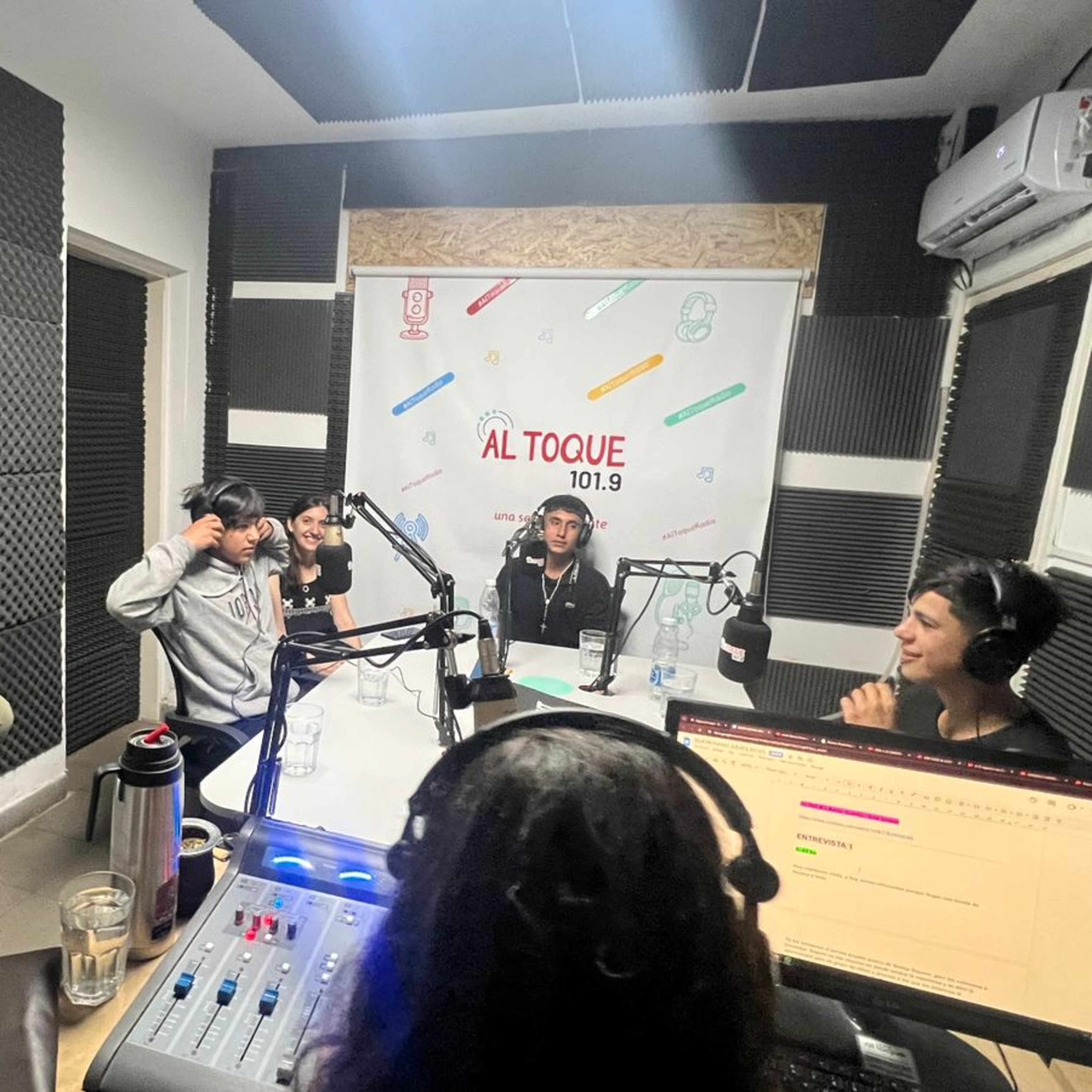 De Buena Mañana – La Entrevista: Los jóvenes de Siquem renuevan visita y esta vez con concierto musical episode artwork