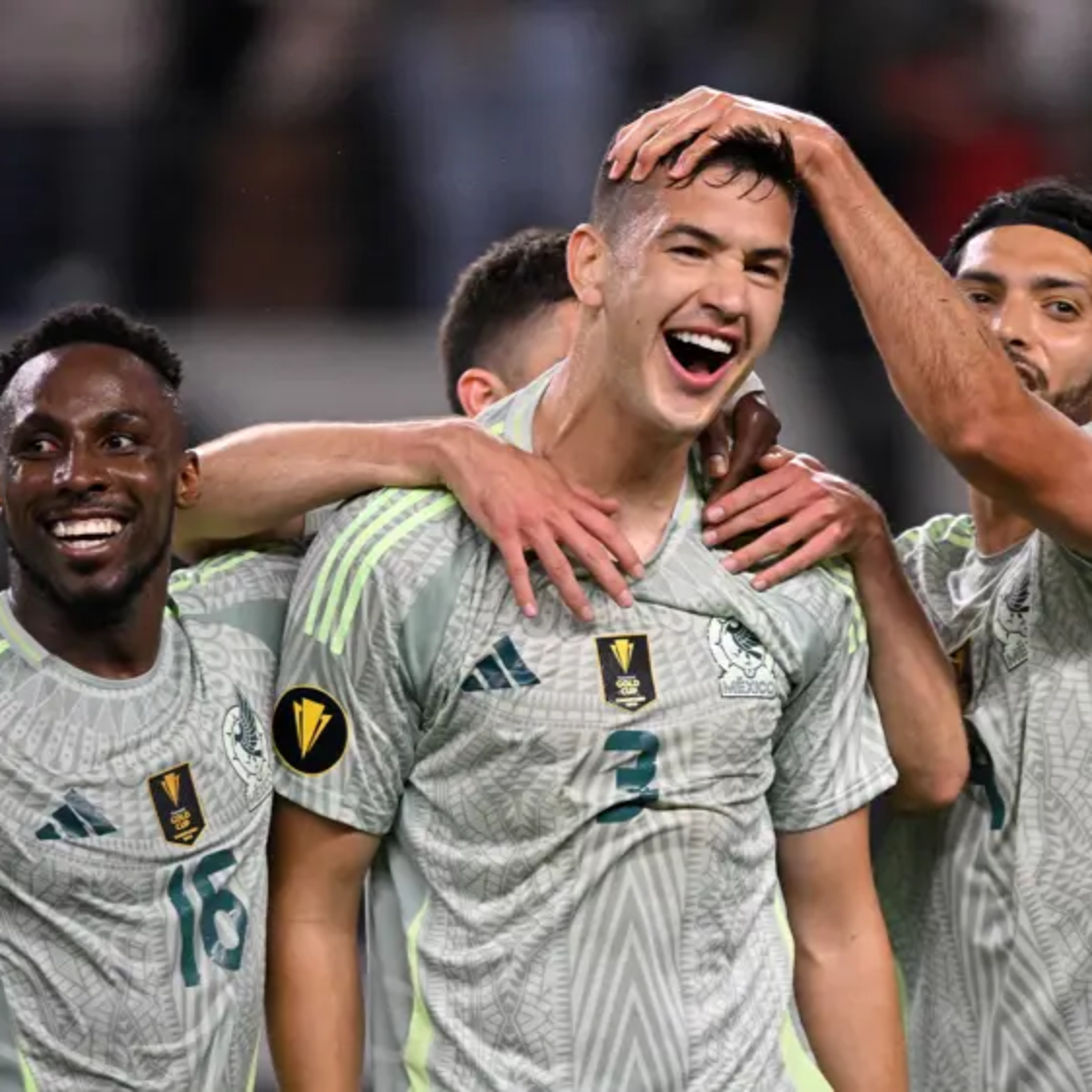 Mexico 2-0 Suriname | Post game 