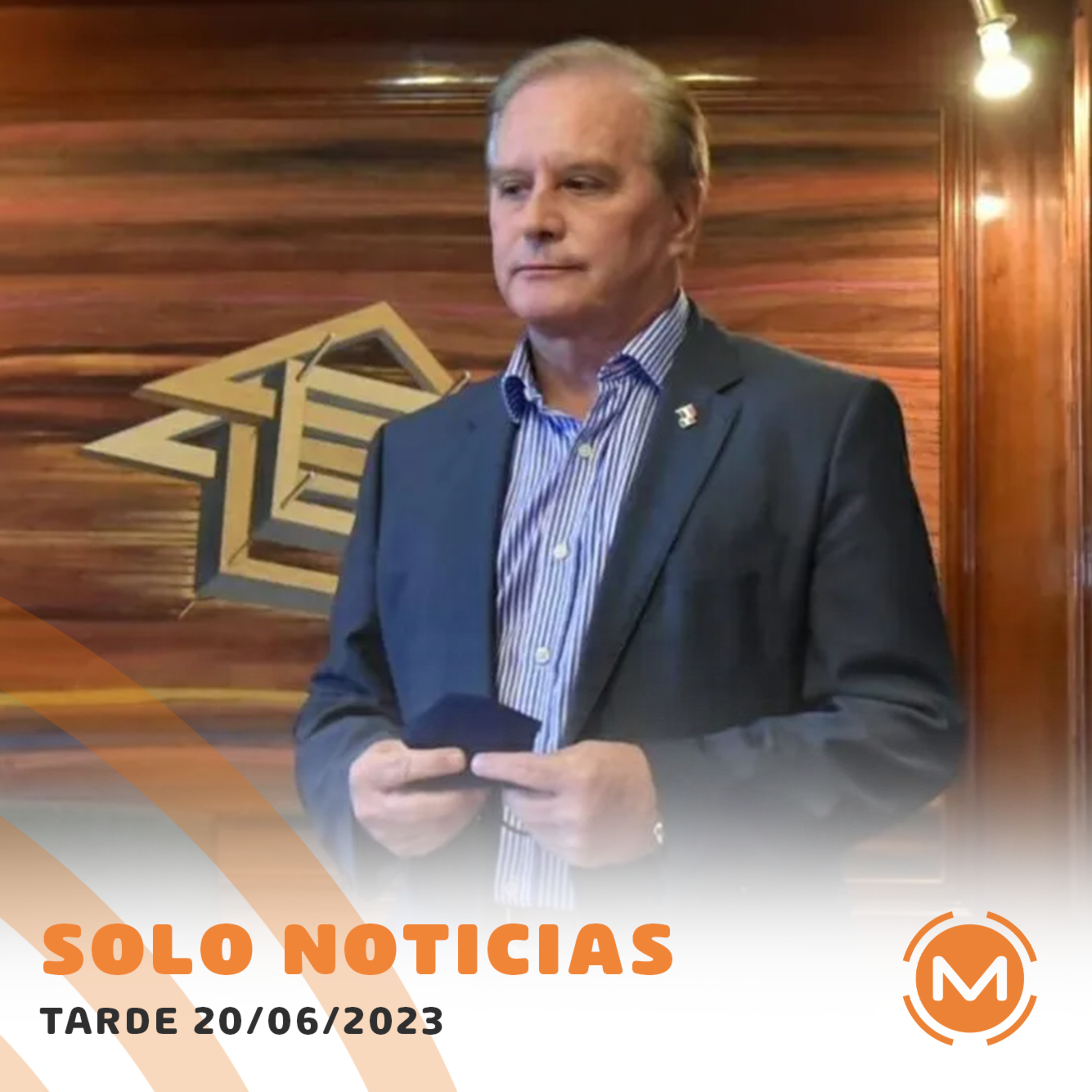 Portada de Monumental AM 1080