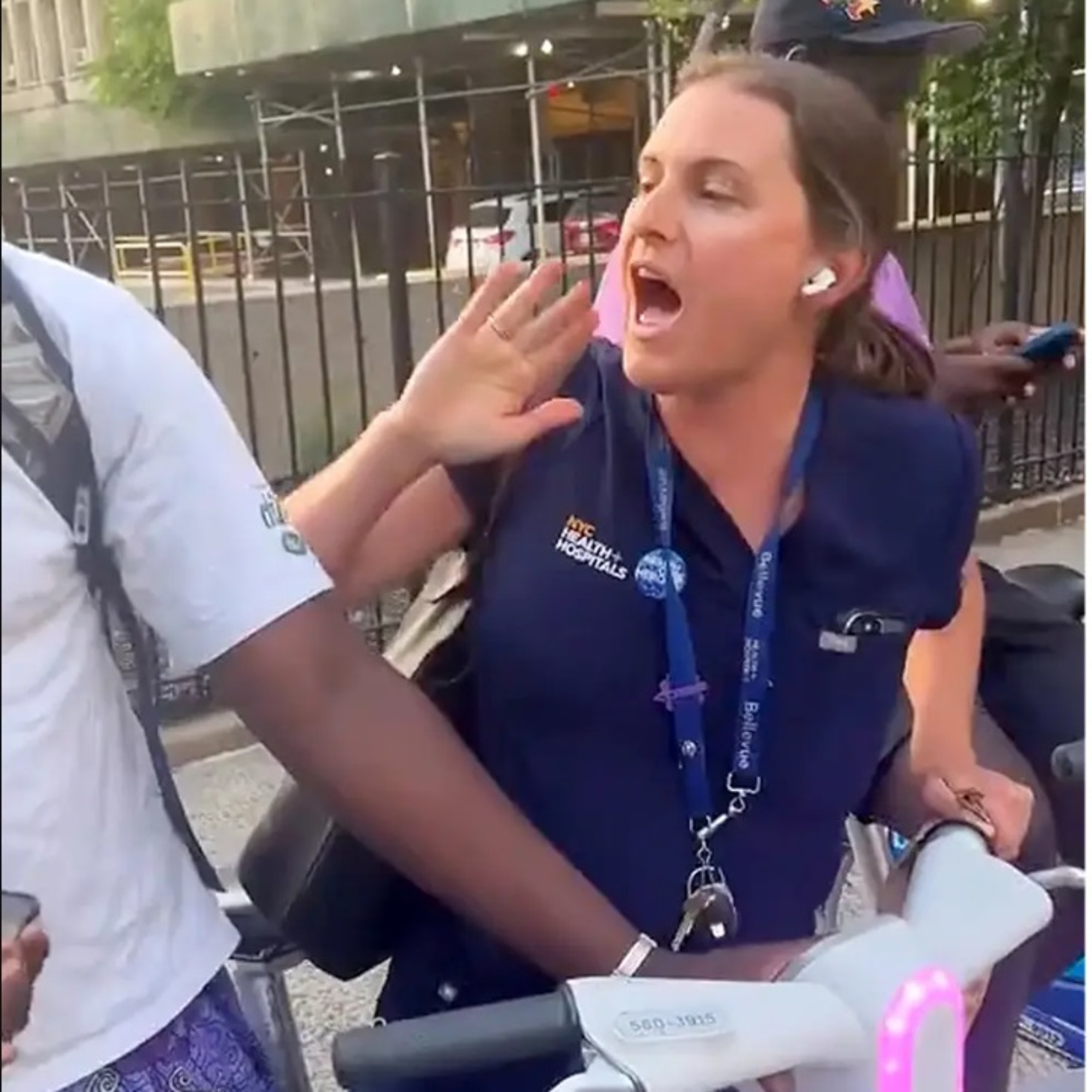 The "Citibike Karen" controversy with Johnnie Walker Dread on V-RADIO!