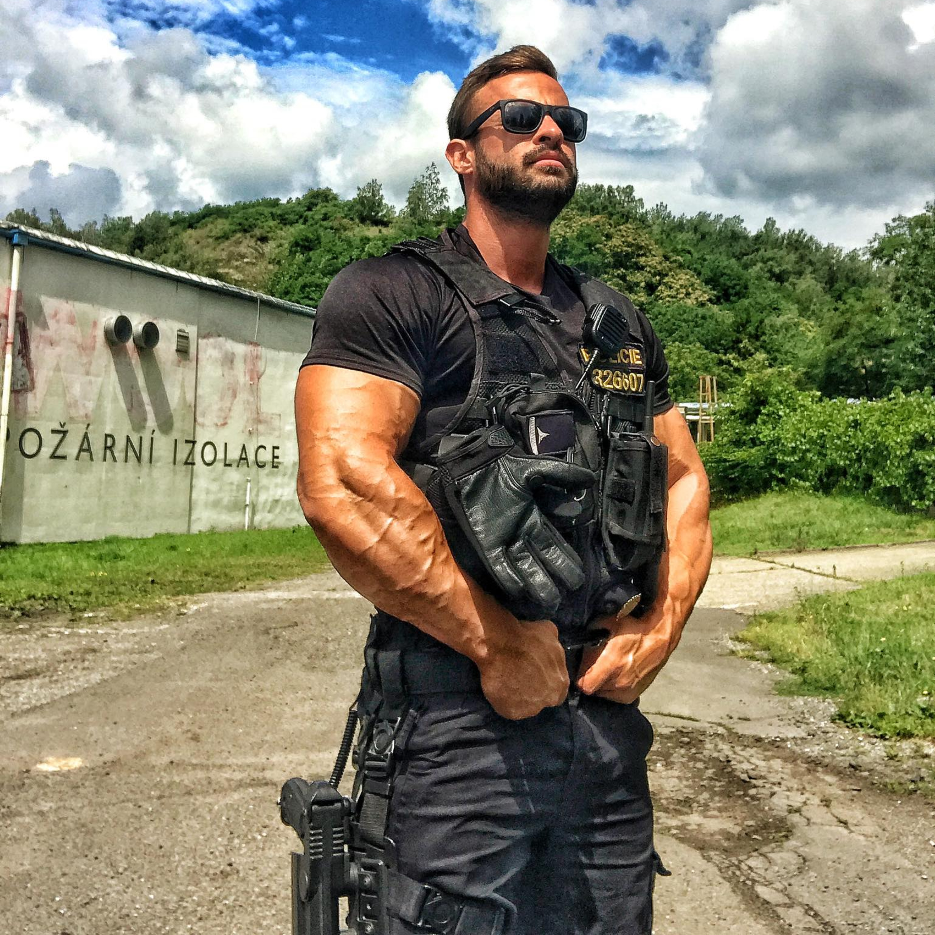 Petr Šorf - Zážitky z ozbrojených složek, IFBB Physique závody a realita, stavební firma episode artwork
