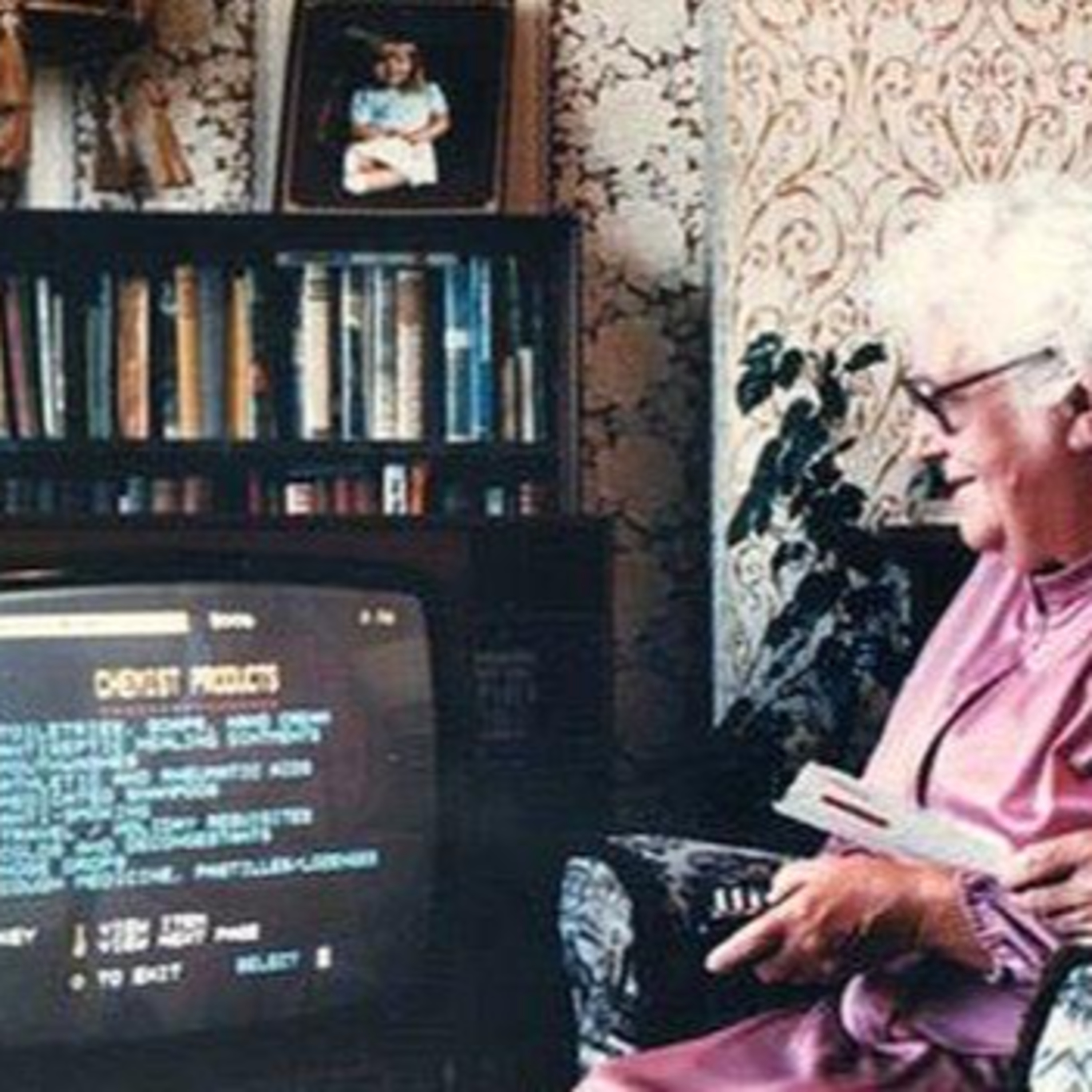 Se realiza la primera compra online de la historia (1984) episode artwork