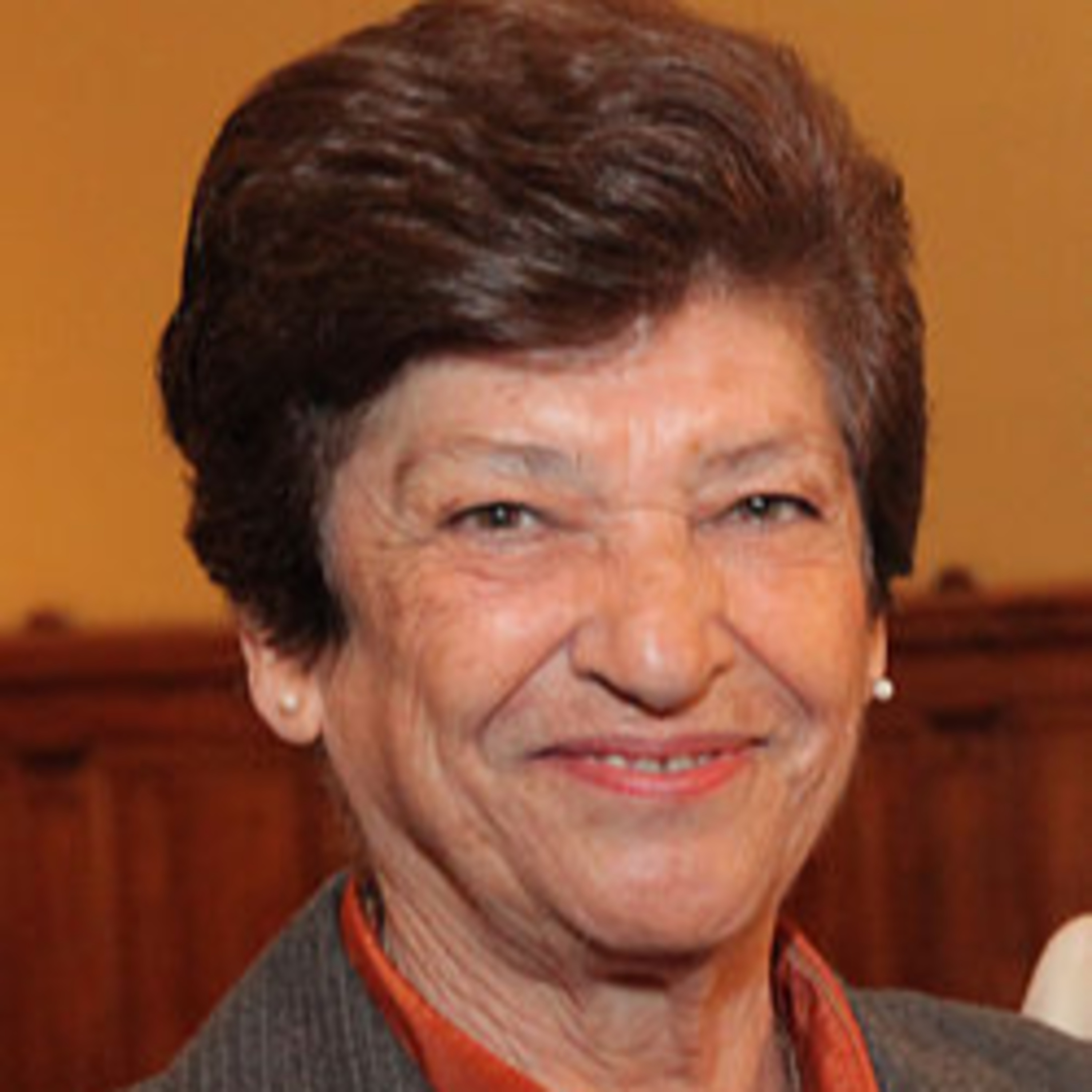 Raquel Correa recibe el premio Nacional de Periodismo (1991) episode artwork
