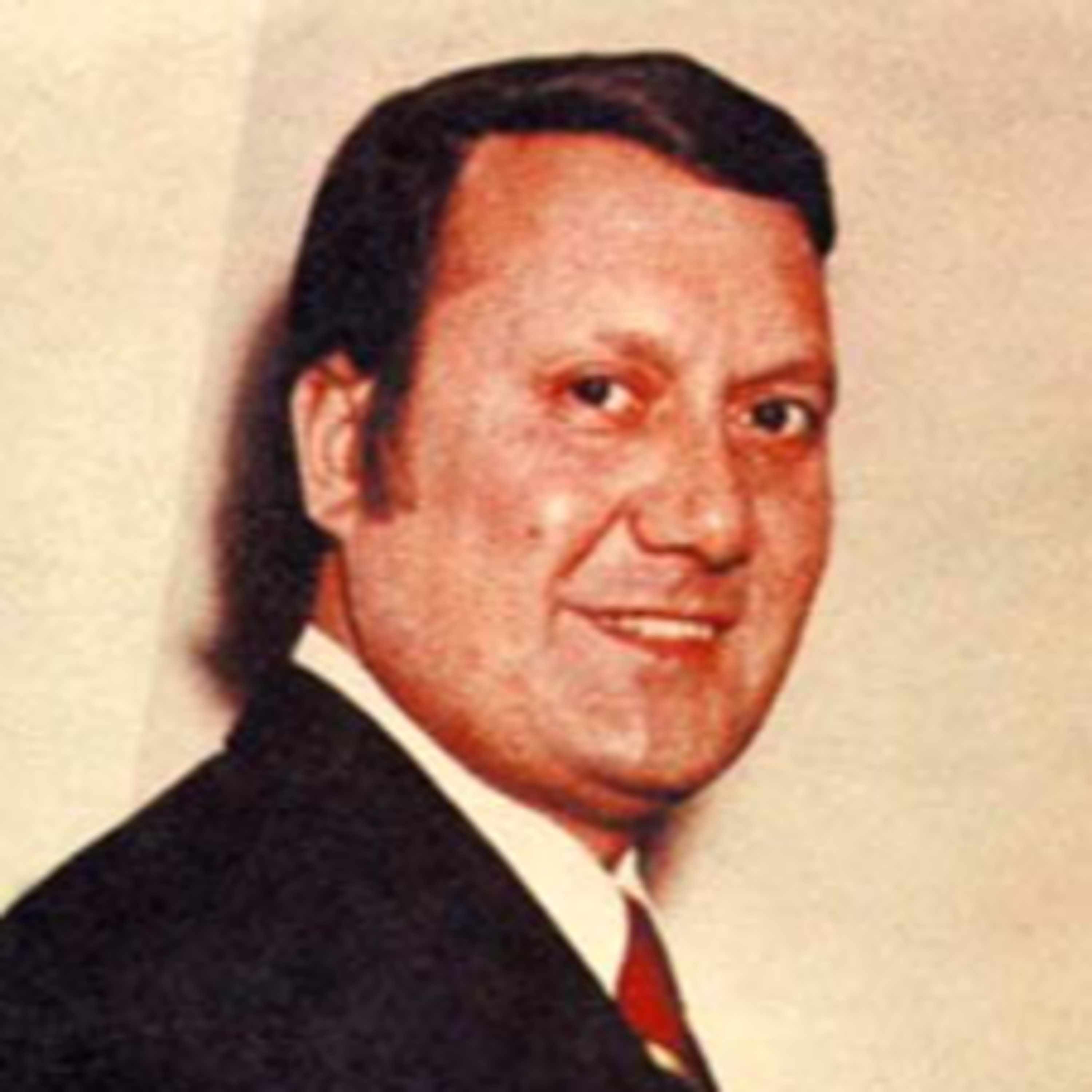 Muere el cantante Humberto Lozán (2006)