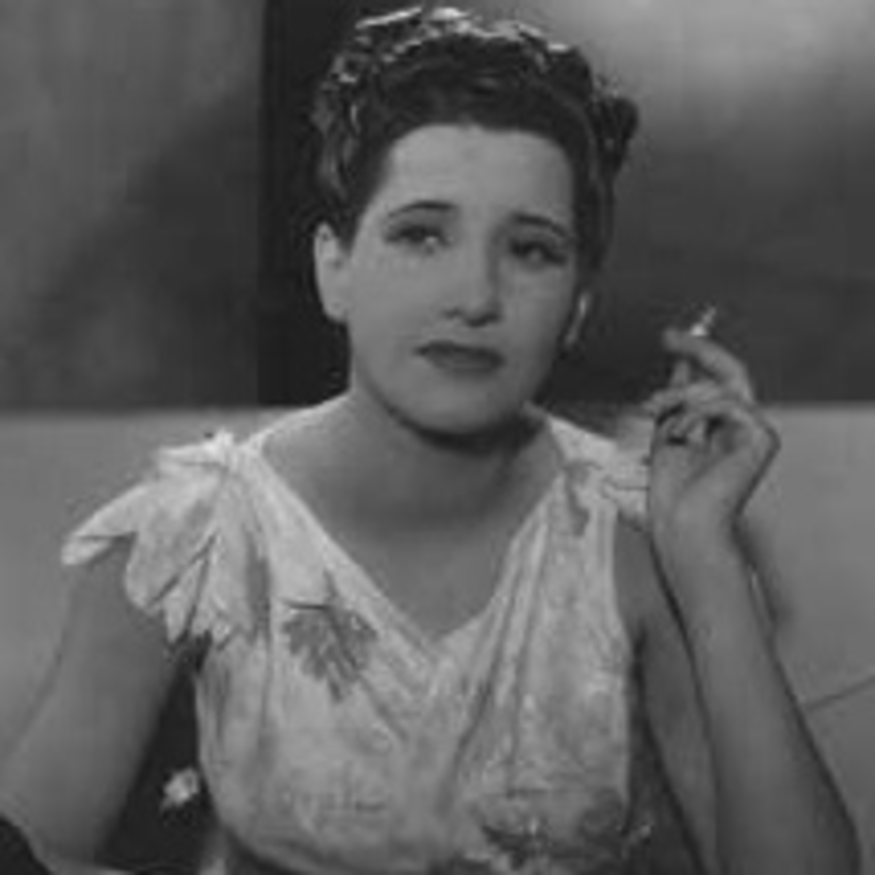 Muere la actriz y cantante Hilda Sour Soto (2003)