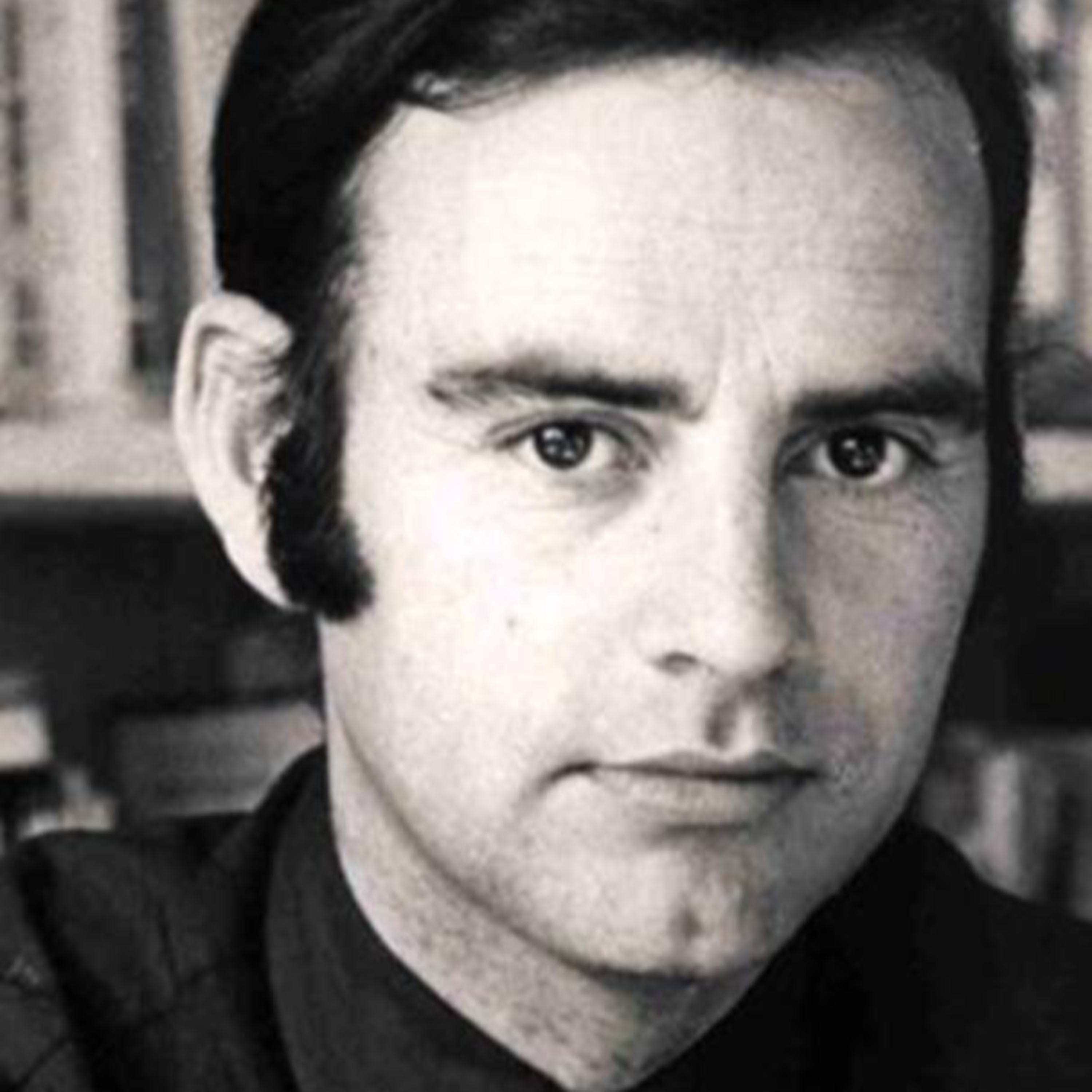 Nace el poeta Jorge Teillier (1935)