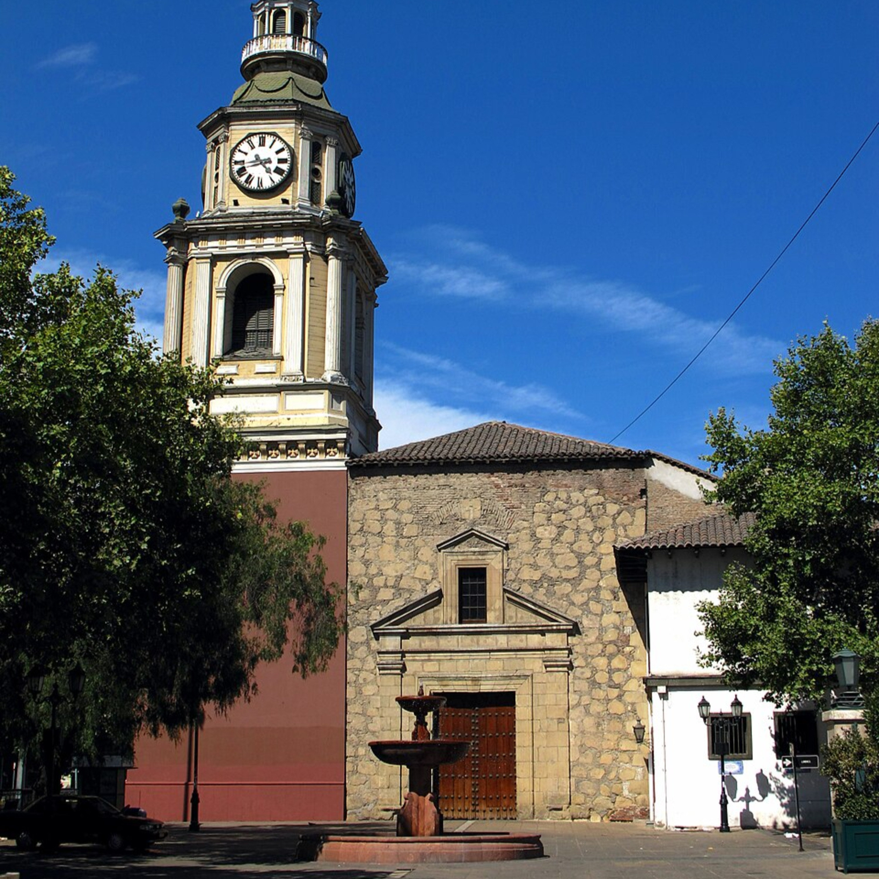 Declaran monumento histórico a la Iglesia de San Francisco (1951)