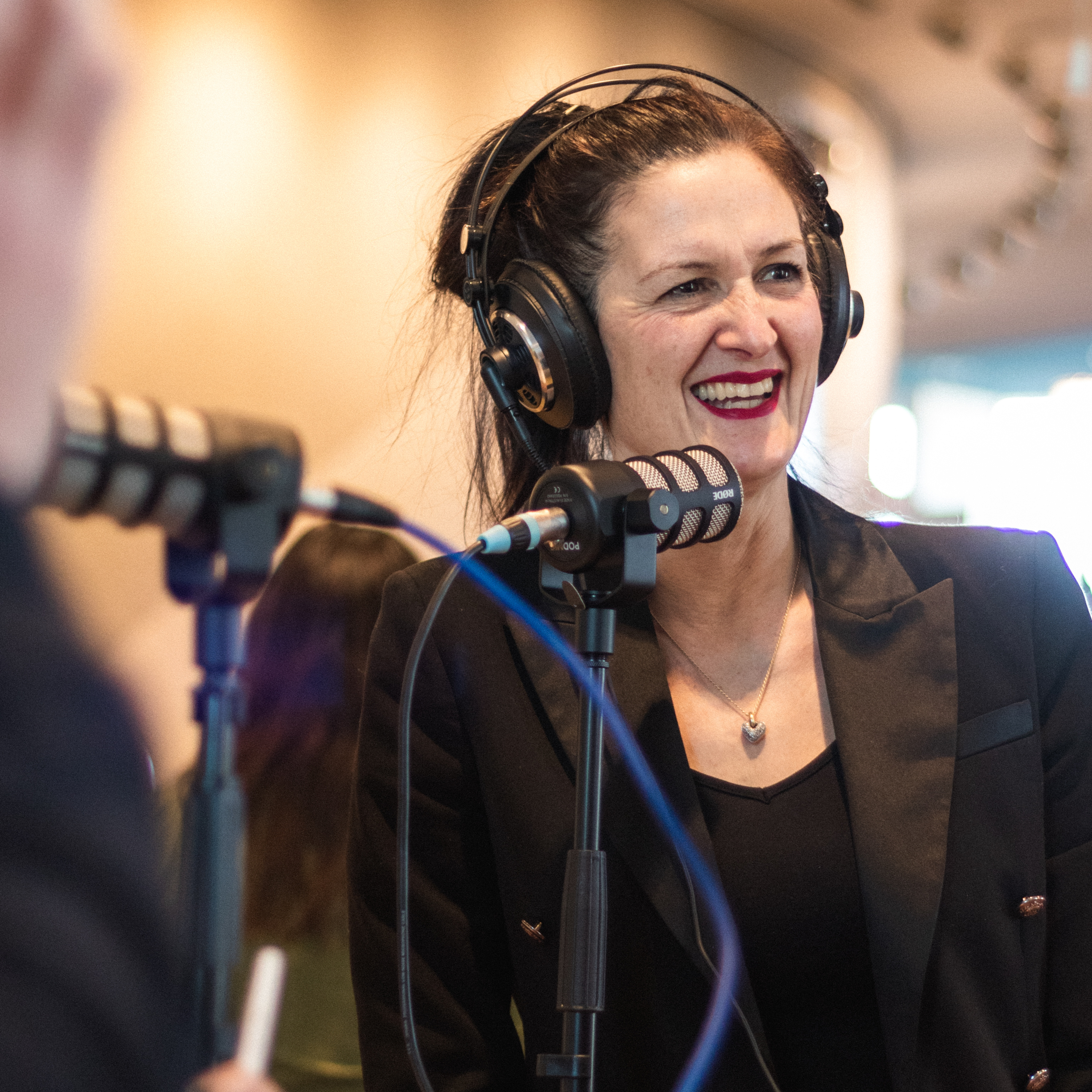 Voting rights for internationals in the Netherlands. Miriam Frosi" "democracy starts local!"