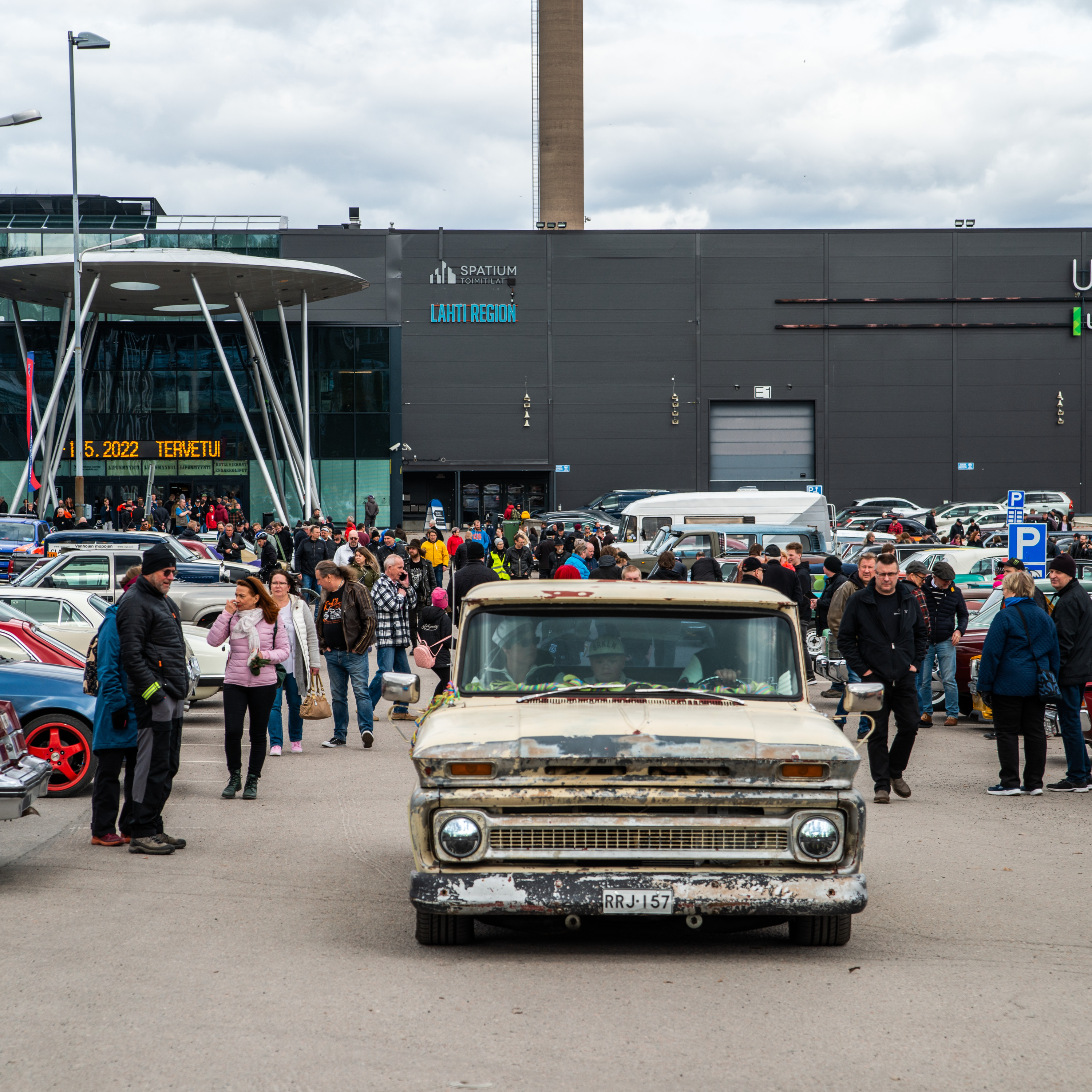 Classic Motorshow kokoaa Lahteen ajoneuvoklassikot ja niiden harrastajat – Lahden Messukeskuksessa viikonloppuna esillä yli 400 ajoneuvoa  episode artwork