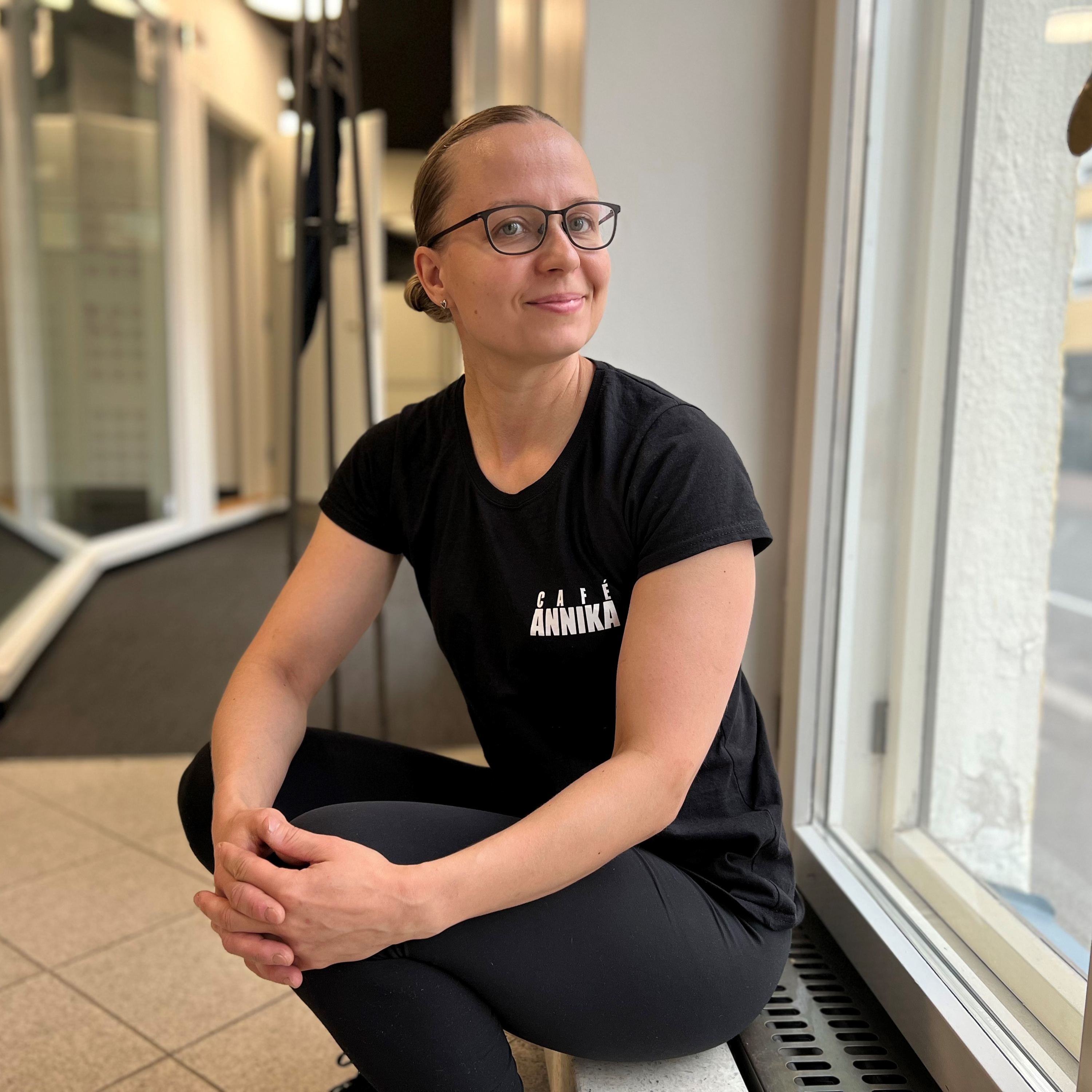 Lahden torille ilmestyi sunnuntaina tekonurmialue - Hanna Haverinen kertoo, mistä on kyse episode artwork