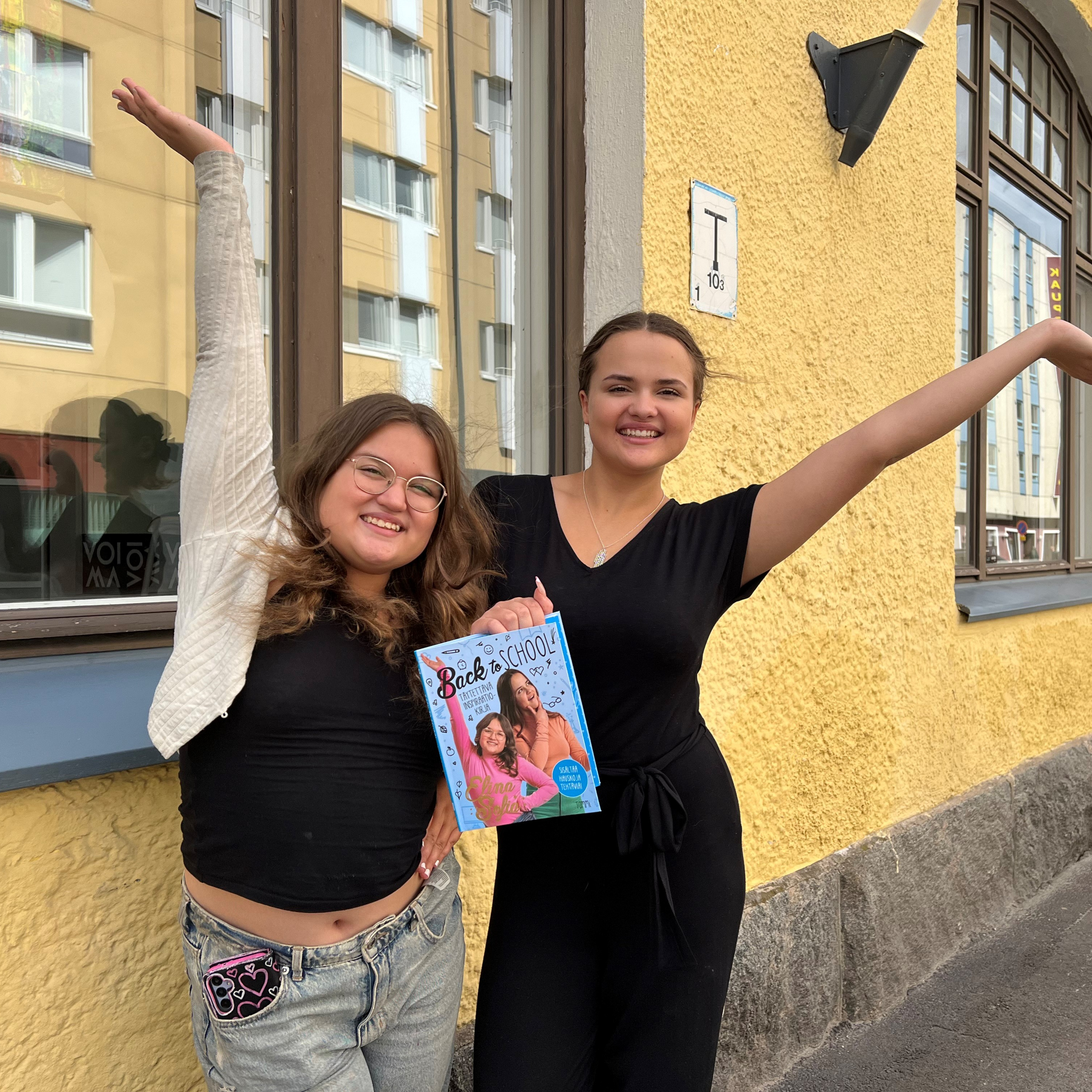 Elina ja Sofia kannustavat jokaista olemaan oma itsensä - "Löydät sillä tavalla ne kaverit, jotka on sinulle hyvät" episode artwork