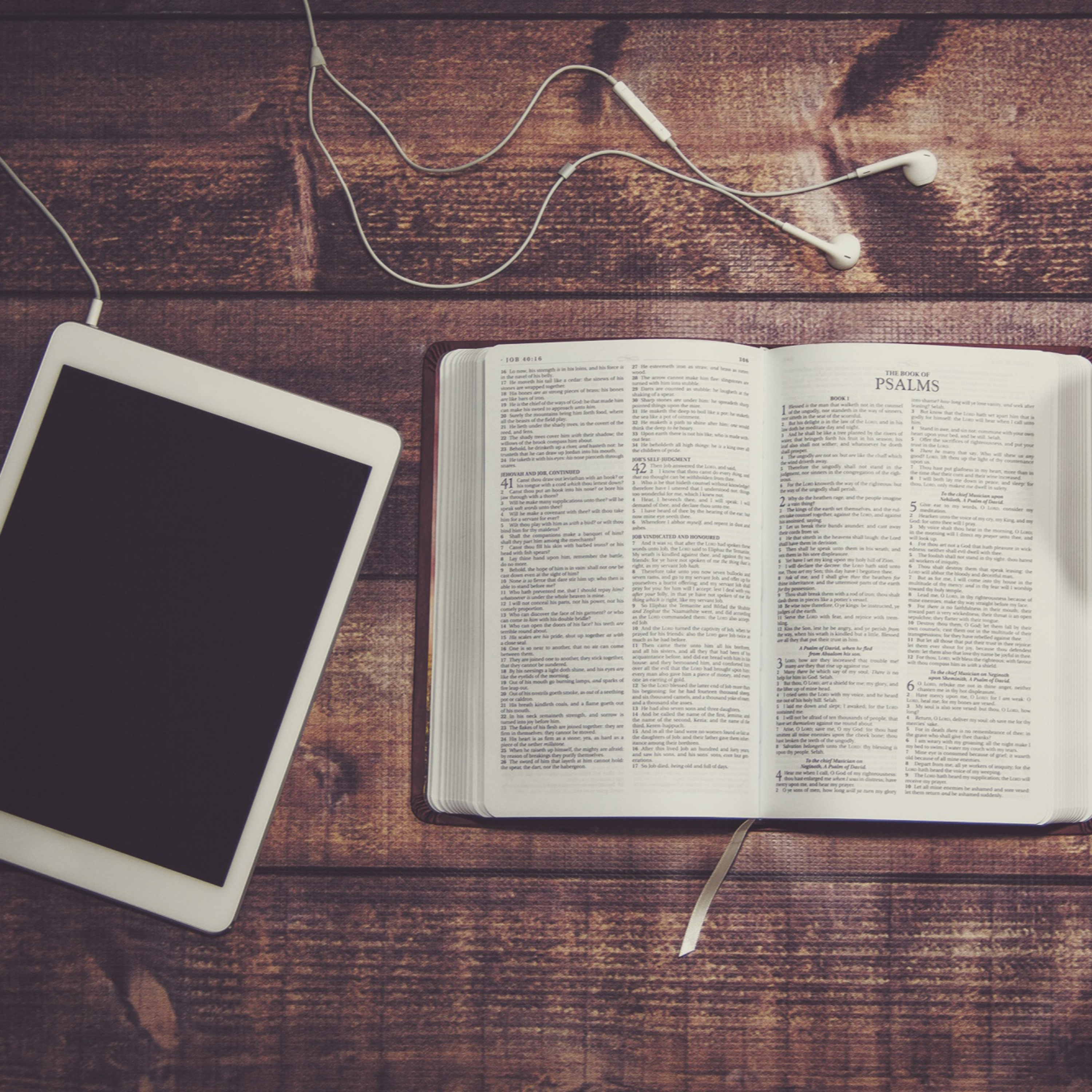 Episodio 2378: La Biblia y la realidad virtual de cosas eternas y reales  episode artwork