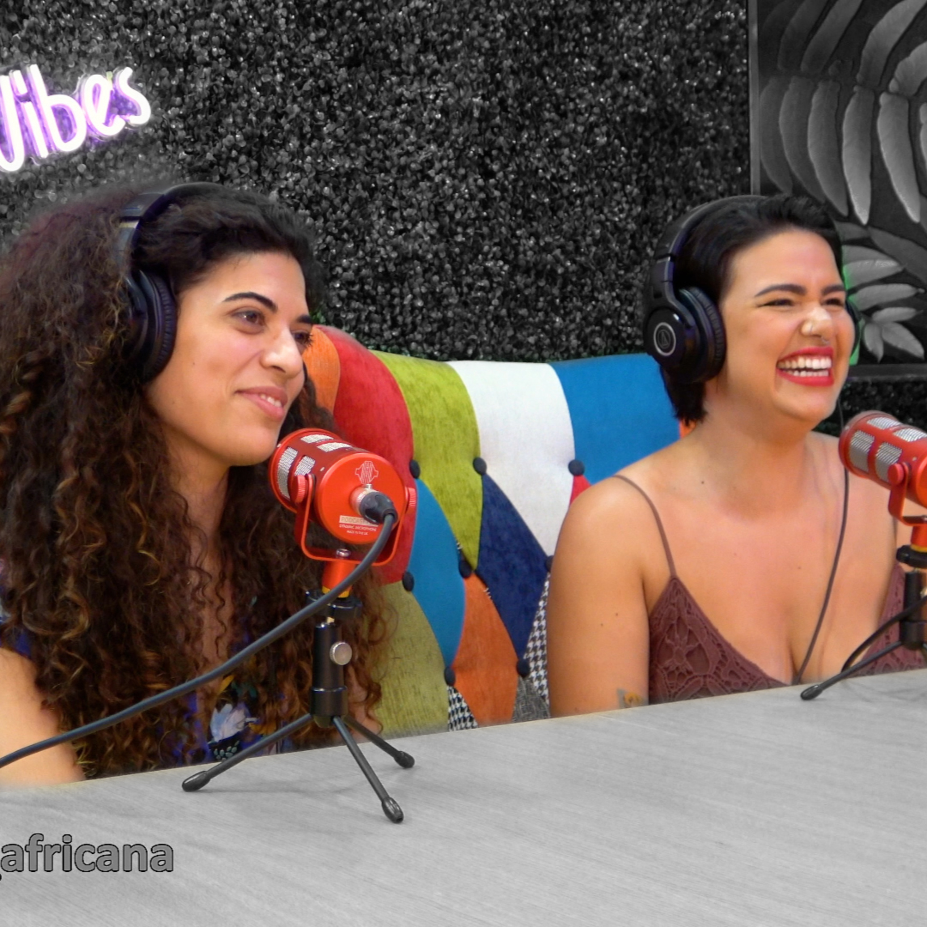 EP.127 - Um Africano e Duas Portuguesas (Part. @saranatividade e @mai.psa)