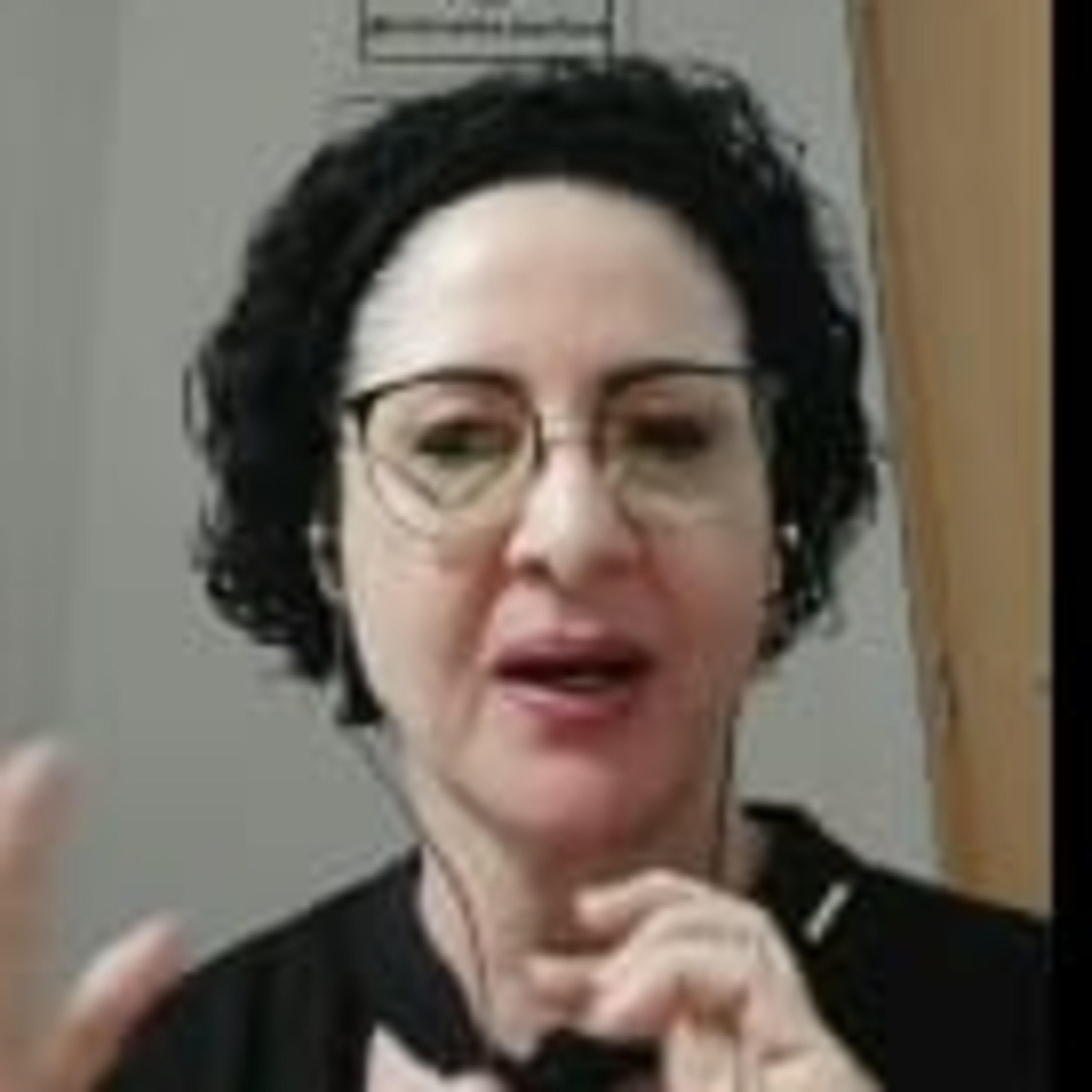 Autora Milena Testa fala sobre sua obra publicada pela Patuá episode artwork