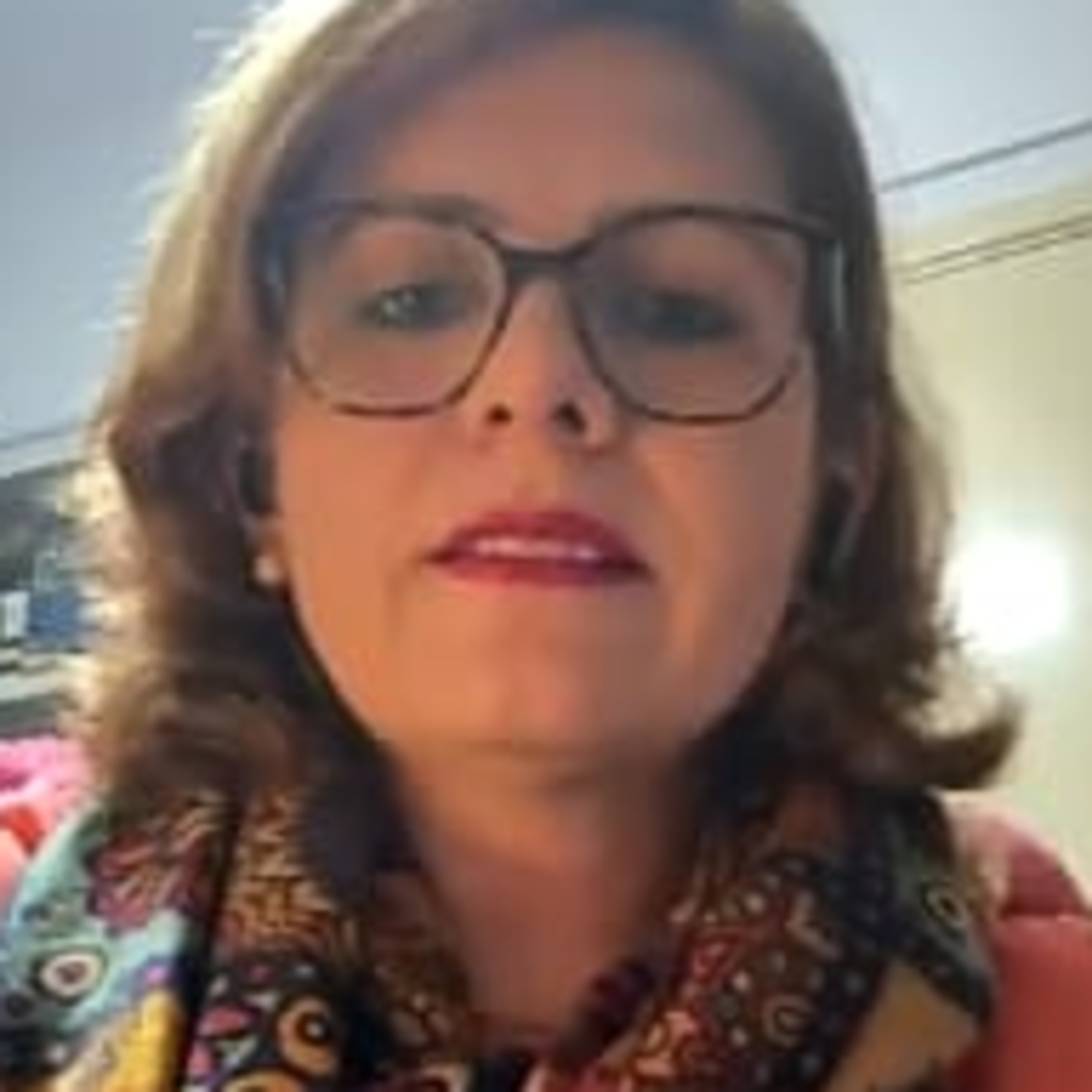 AUTORA KARINA MIÁ FALA SOBRE SEU LIVRO episode artwork