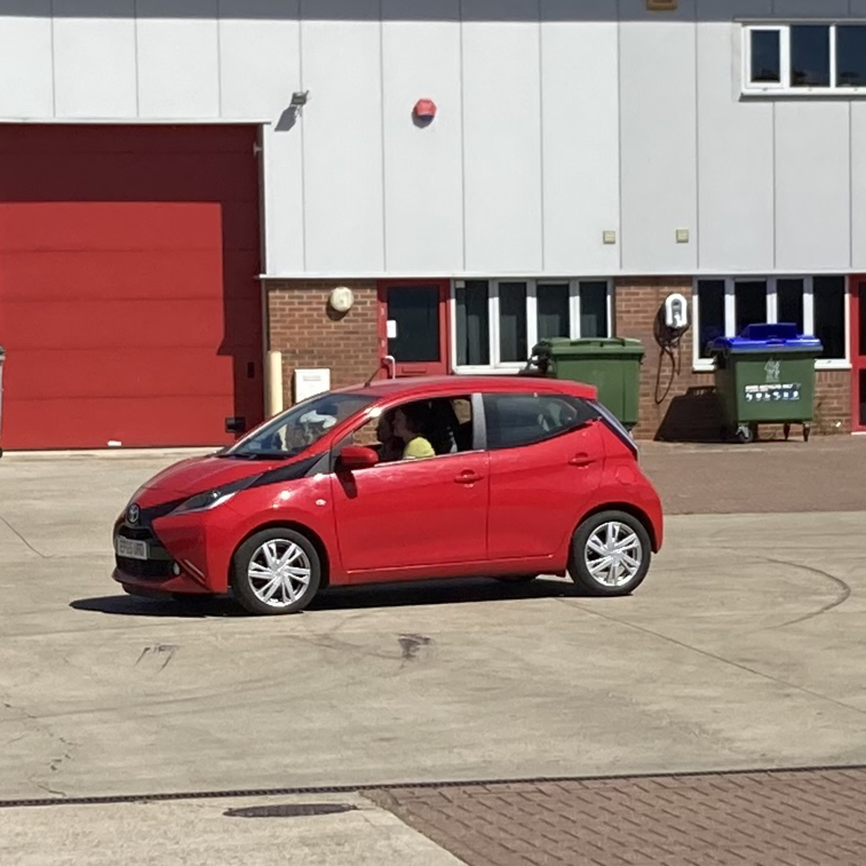 Sm2n 2025-06-13 #AudioMo episode 13 - my daughter driving me on public roads for the first time