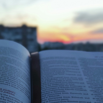 Knowing God - Richard E. Simmons III