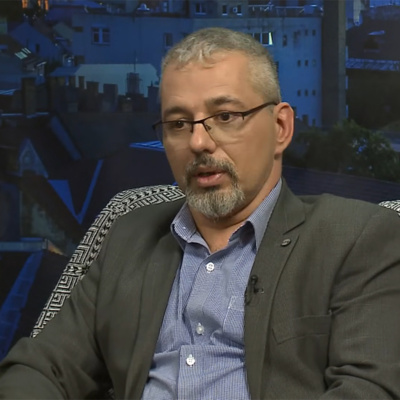 Szabó Tibor Benjámin: a fasizálódás irányába megy el a politika a világban