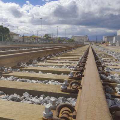 A FERROVIA INTERNA DO PORTO DE SANTOS - FIPS 